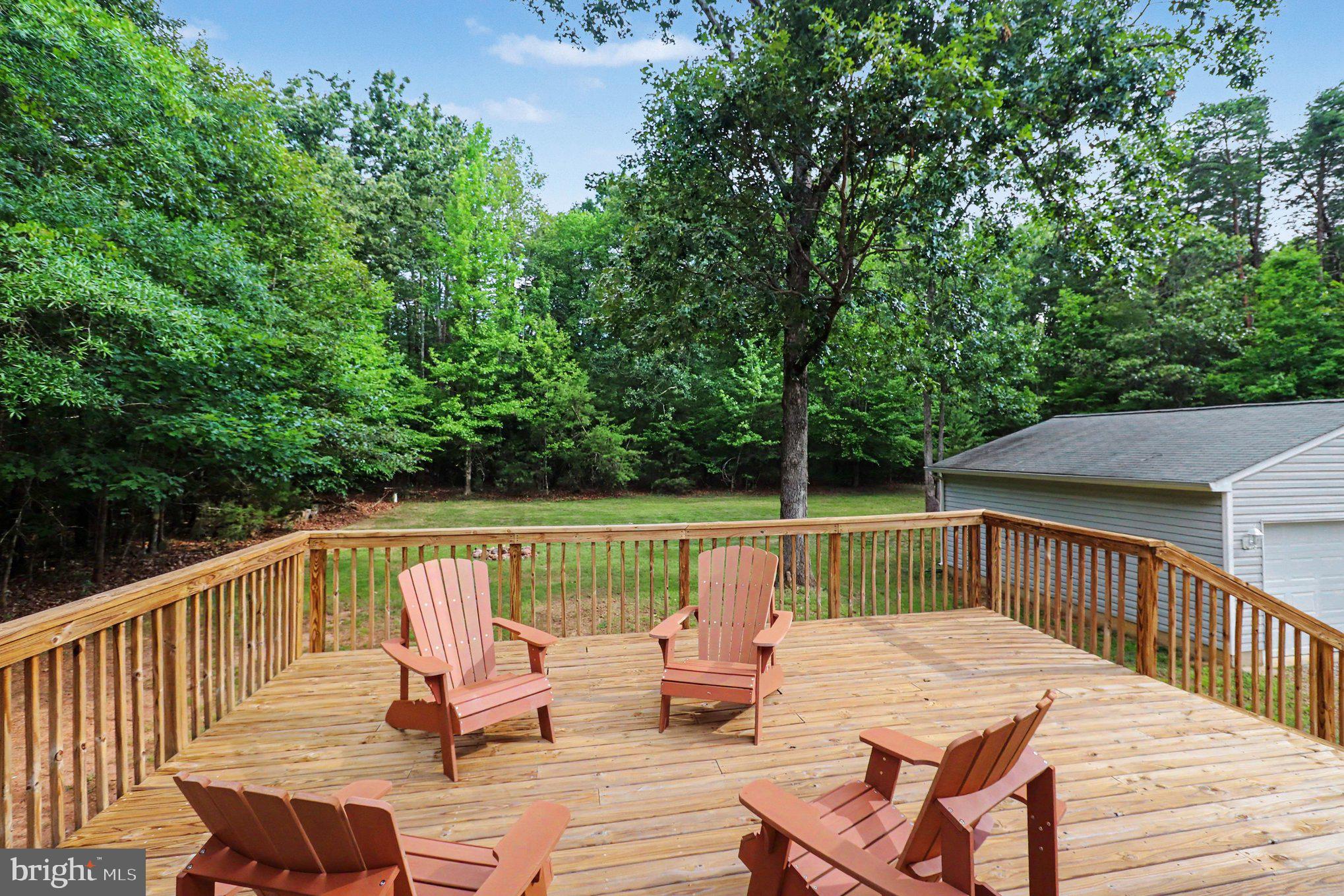 TALL PINES - Residential