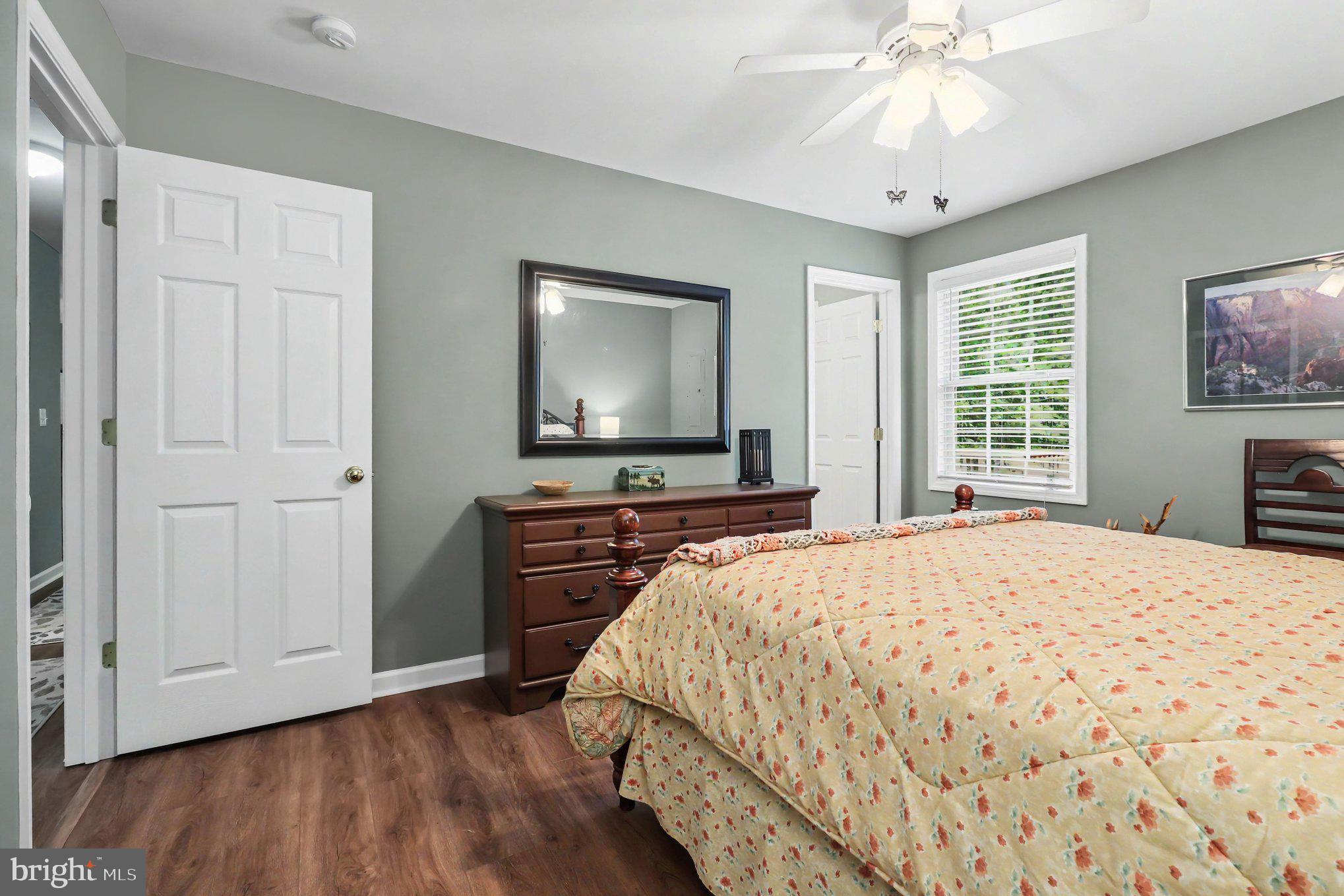 TALL PINES - Residential