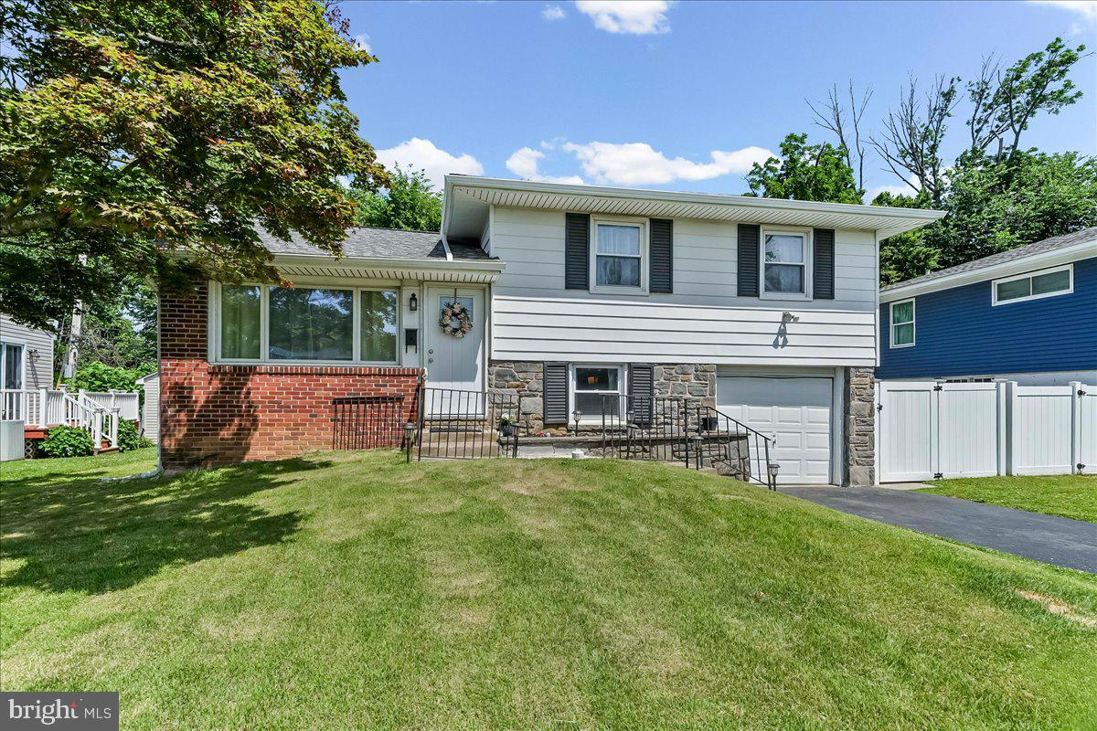 BRIARCLIFF - Residential