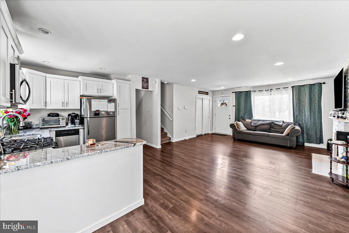 BRIARCLIFF - Residential