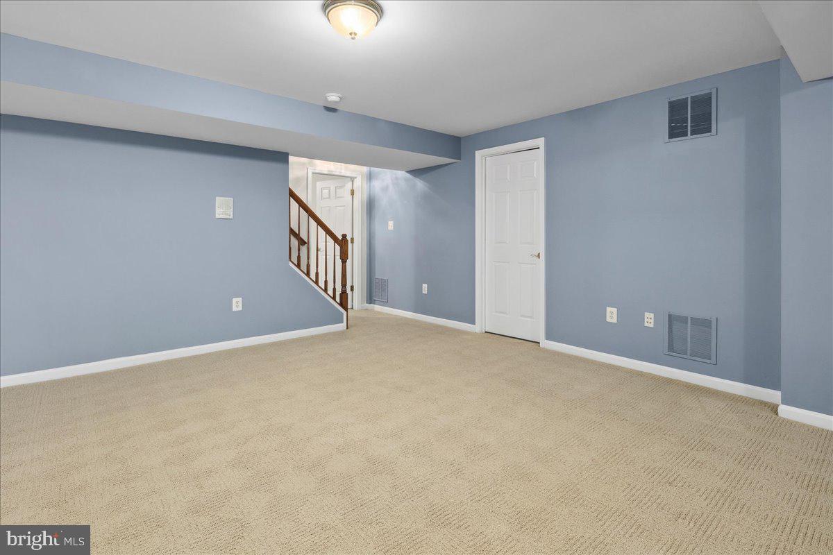CEDAR BROOKE - Residential