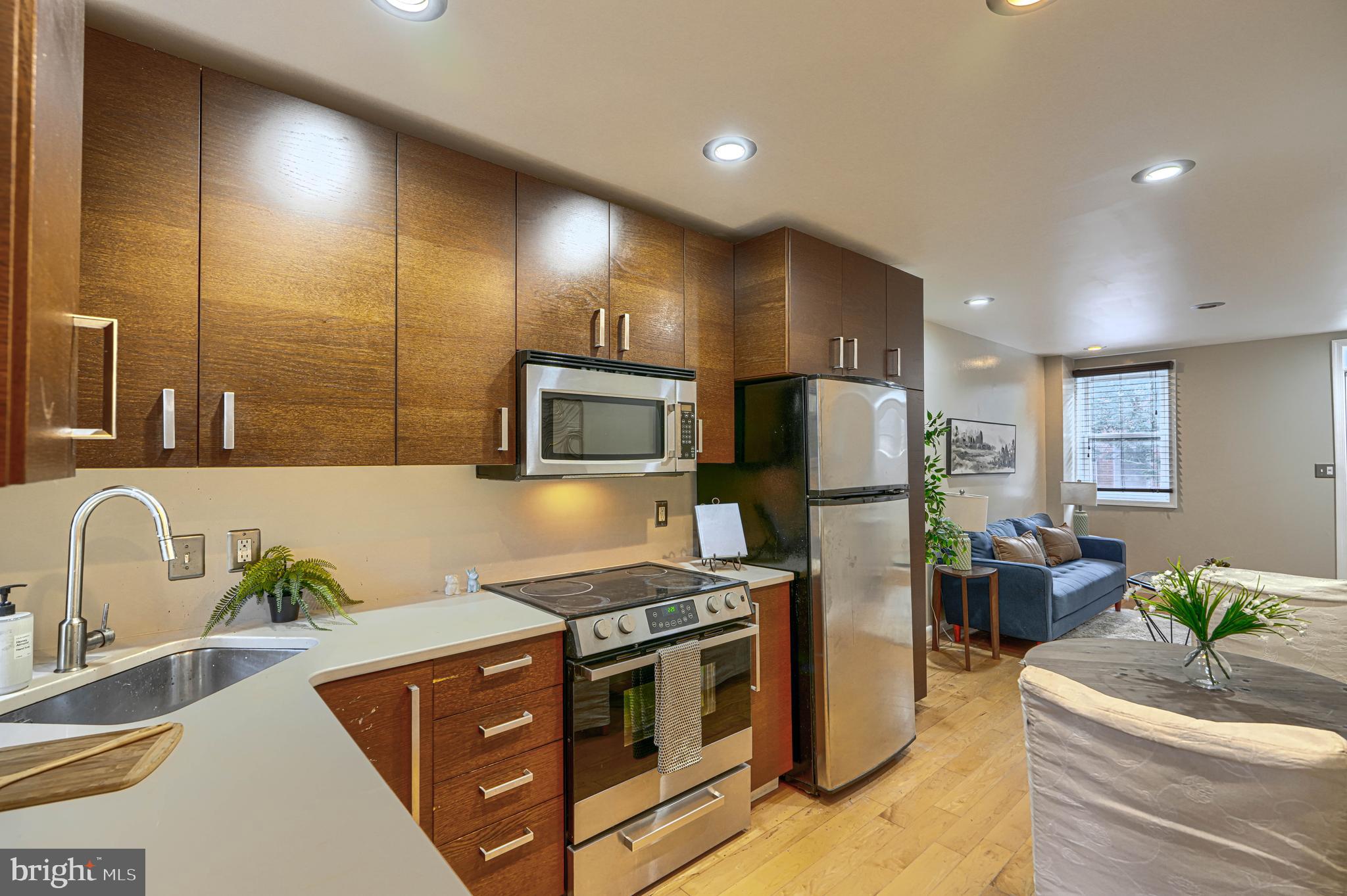 BUTCHERS HILL - Residential