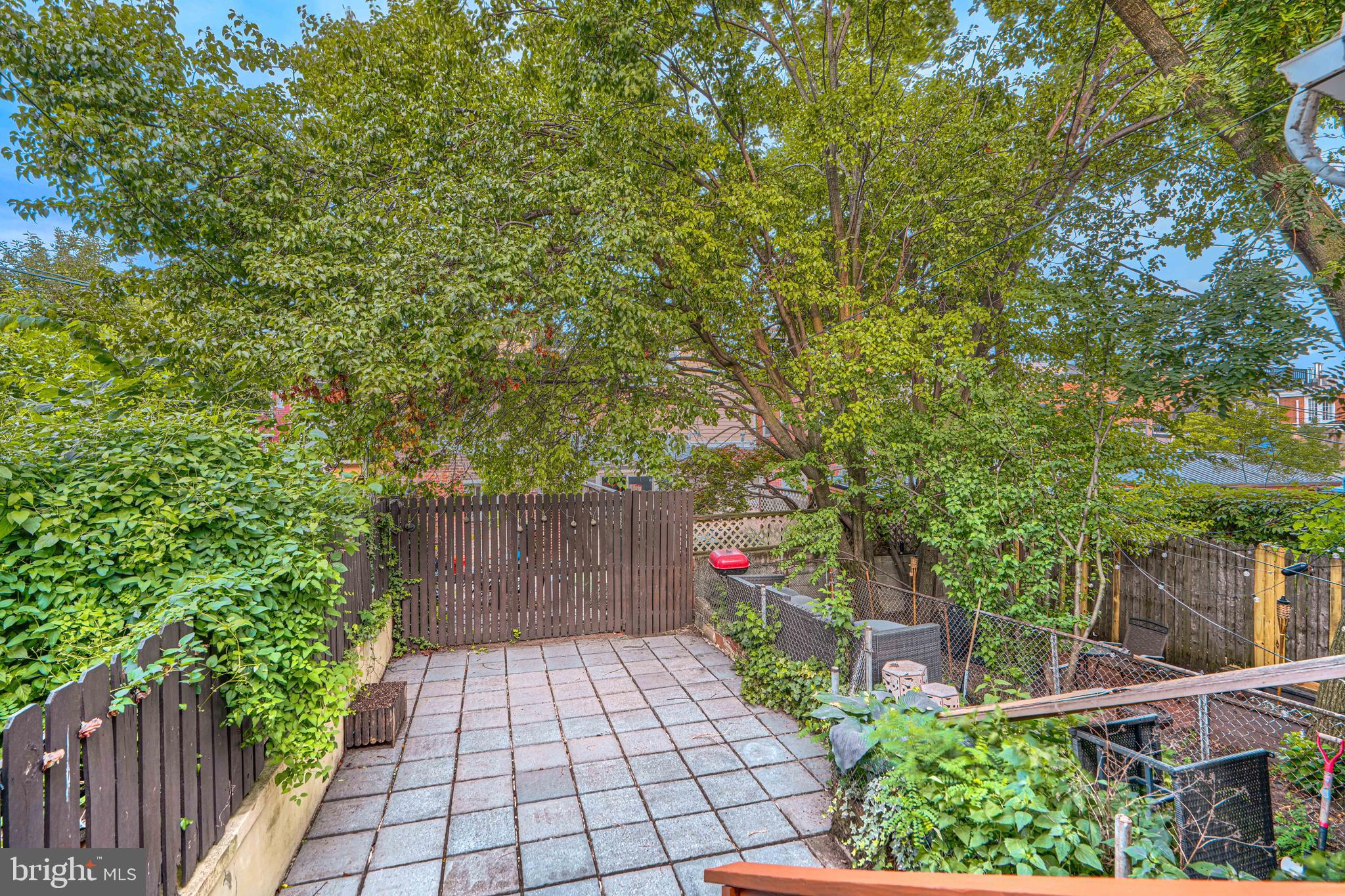 BUTCHERS HILL - Residential