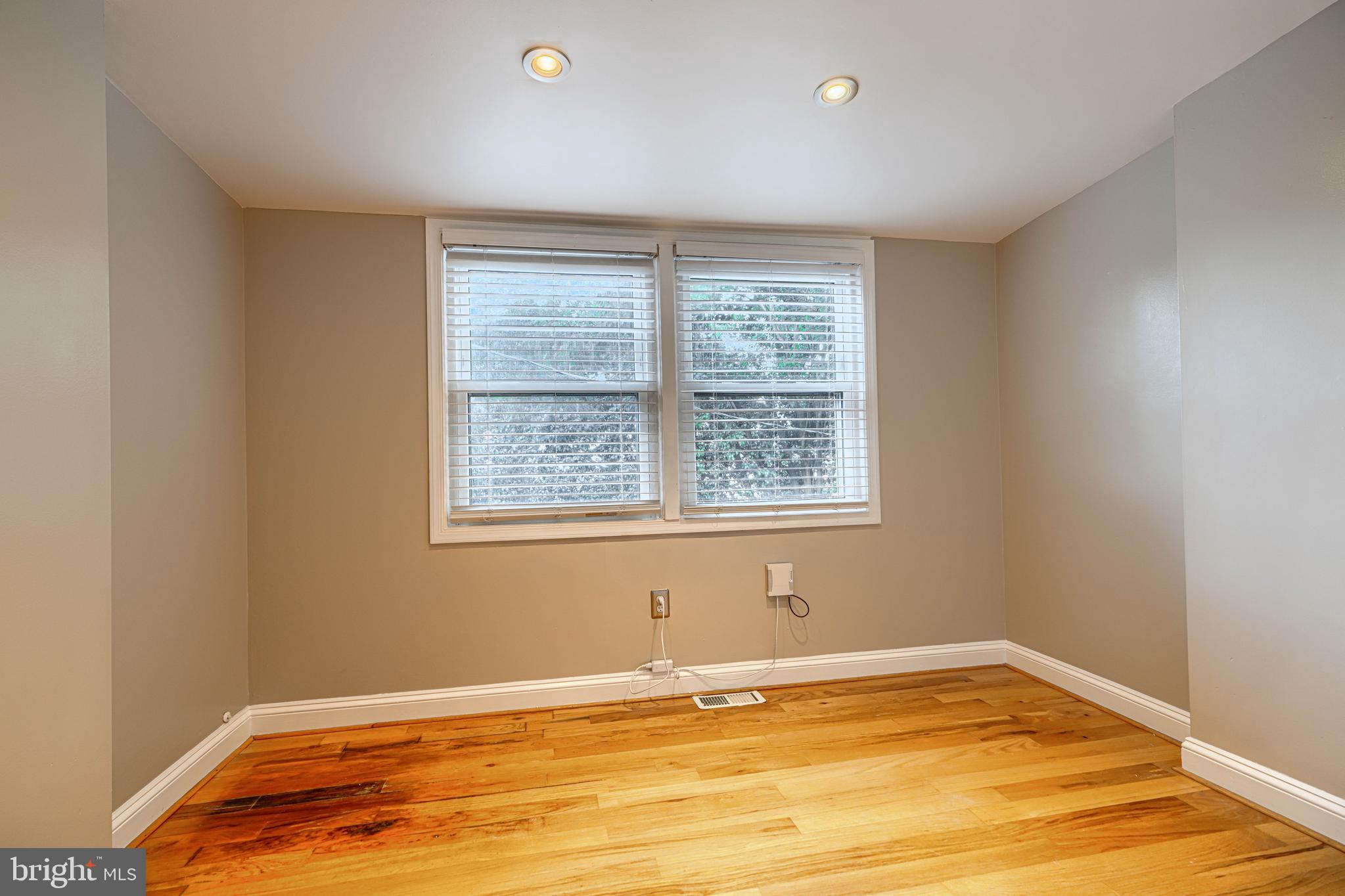 BUTCHERS HILL - Residential