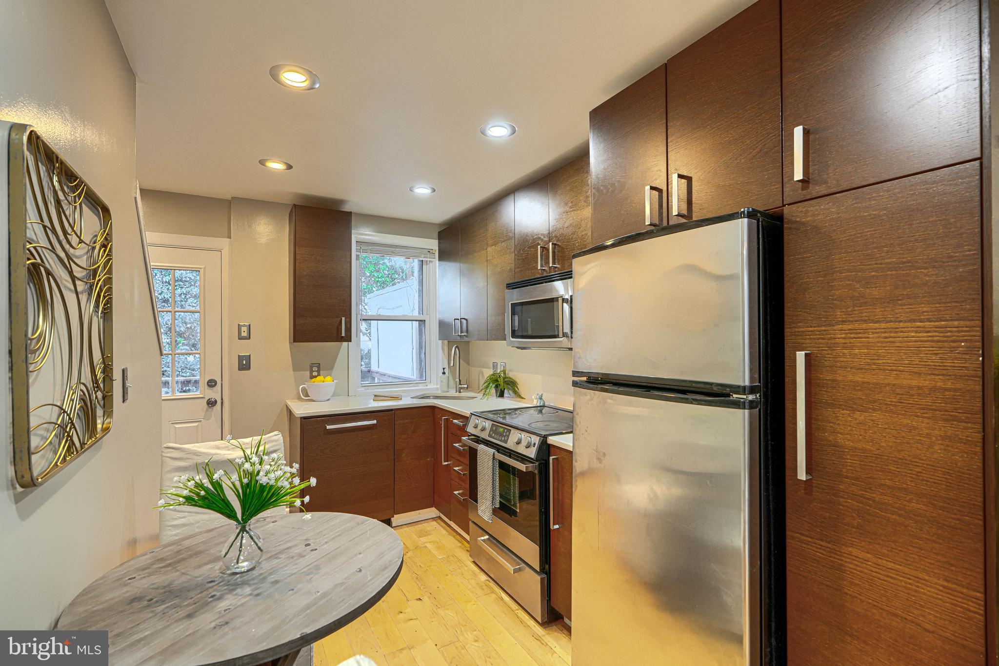 BUTCHERS HILL - Residential