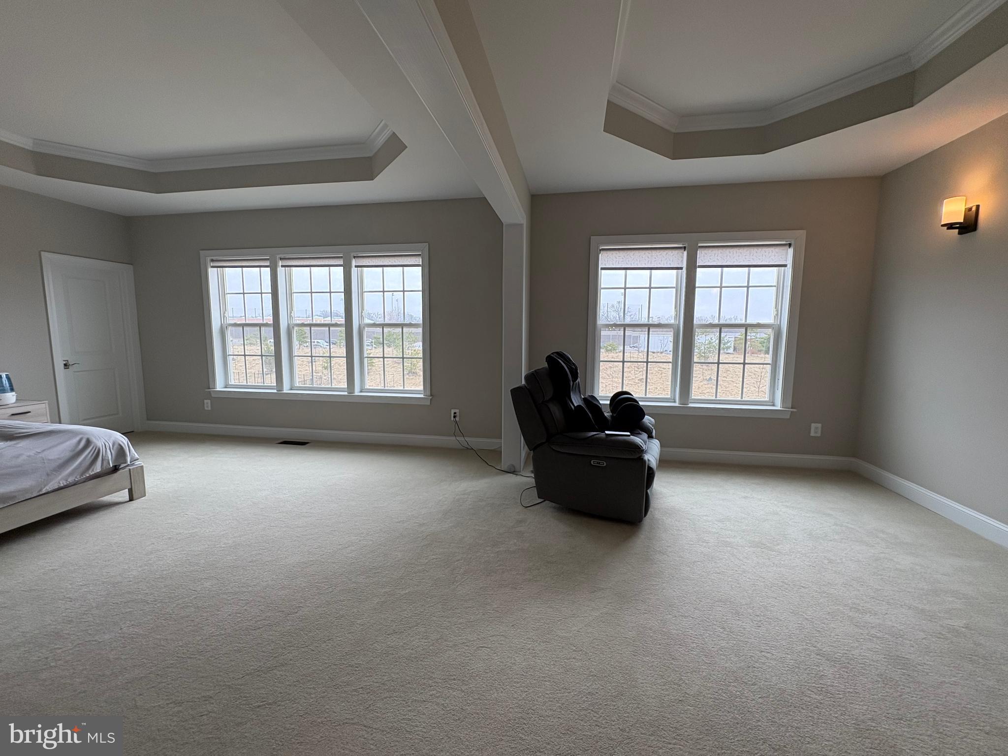 OAKTON VIEW - Residential