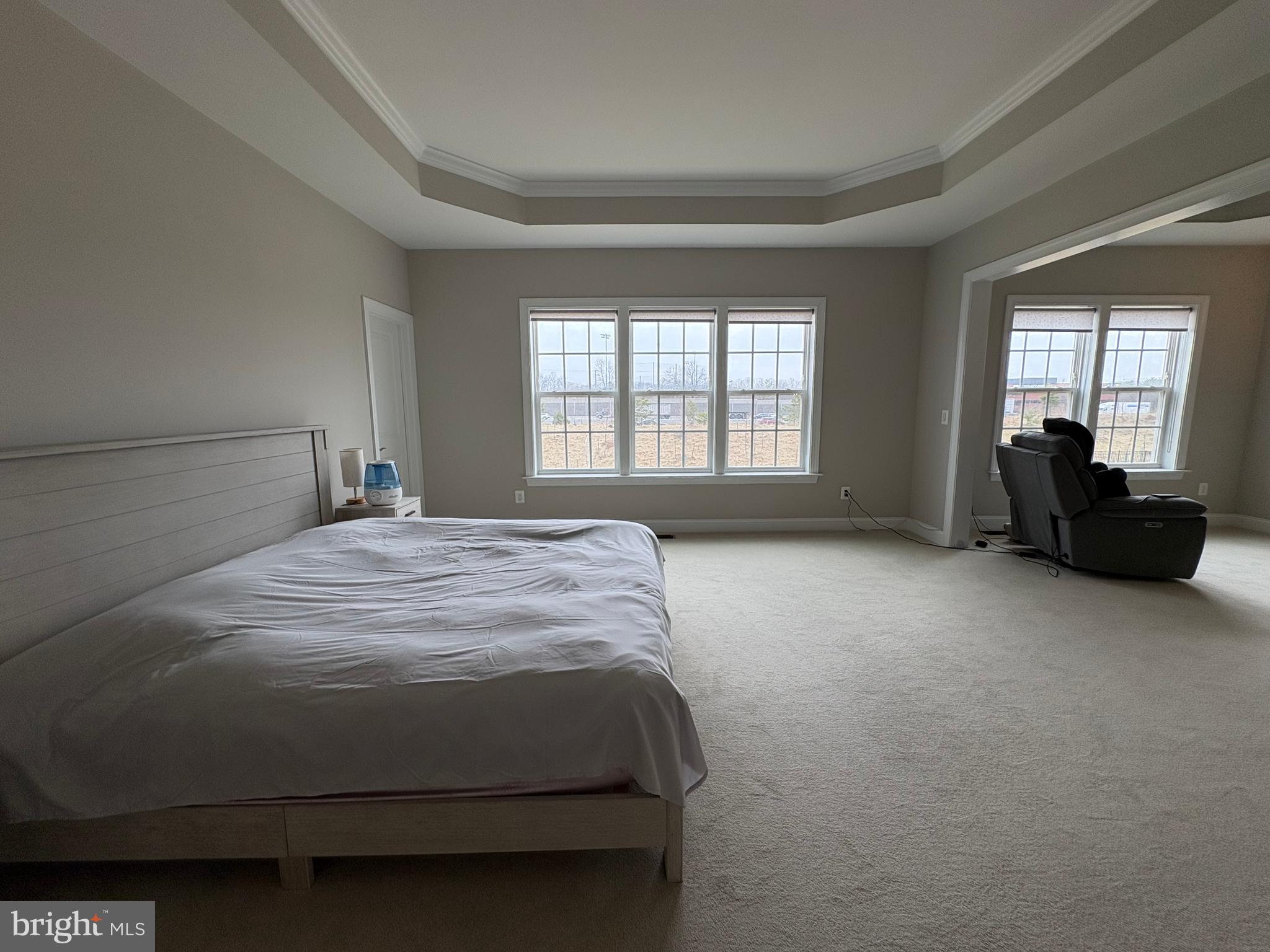 OAKTON VIEW - Residential