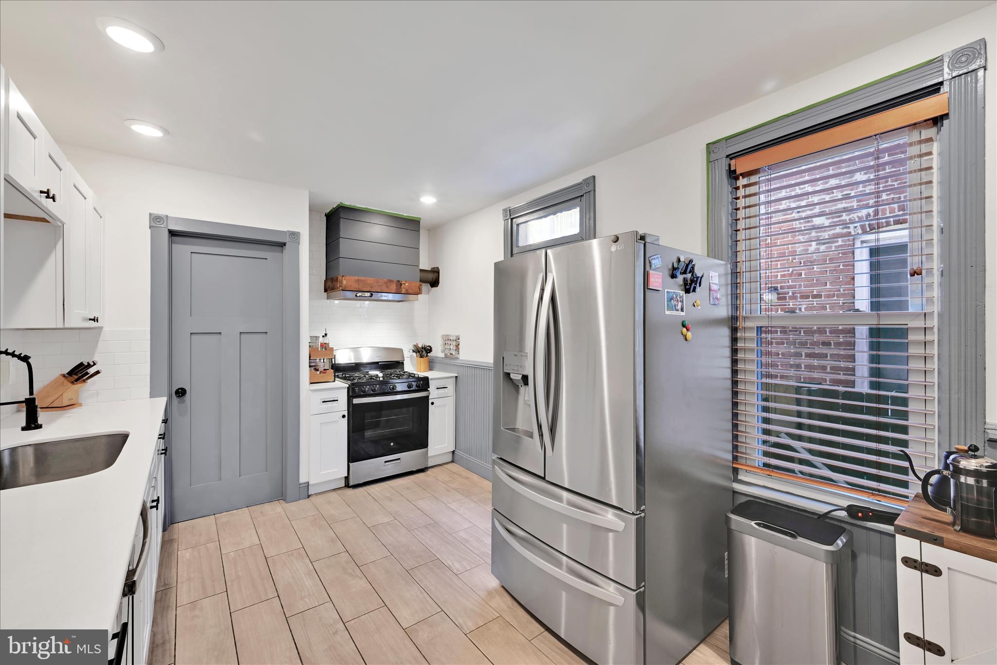 NORTH EAST LANCASTER - Residential