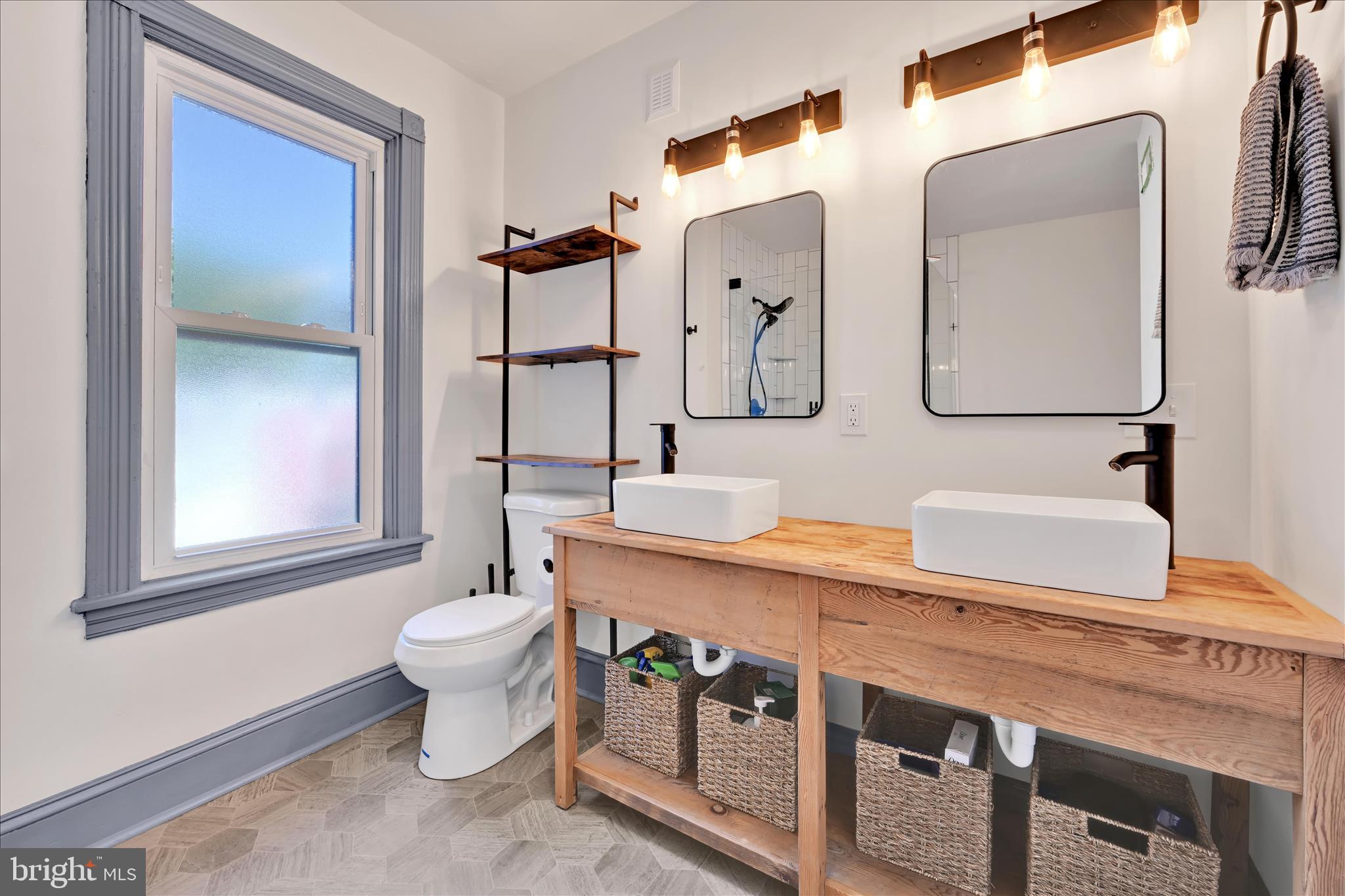 NORTH EAST LANCASTER - Residential