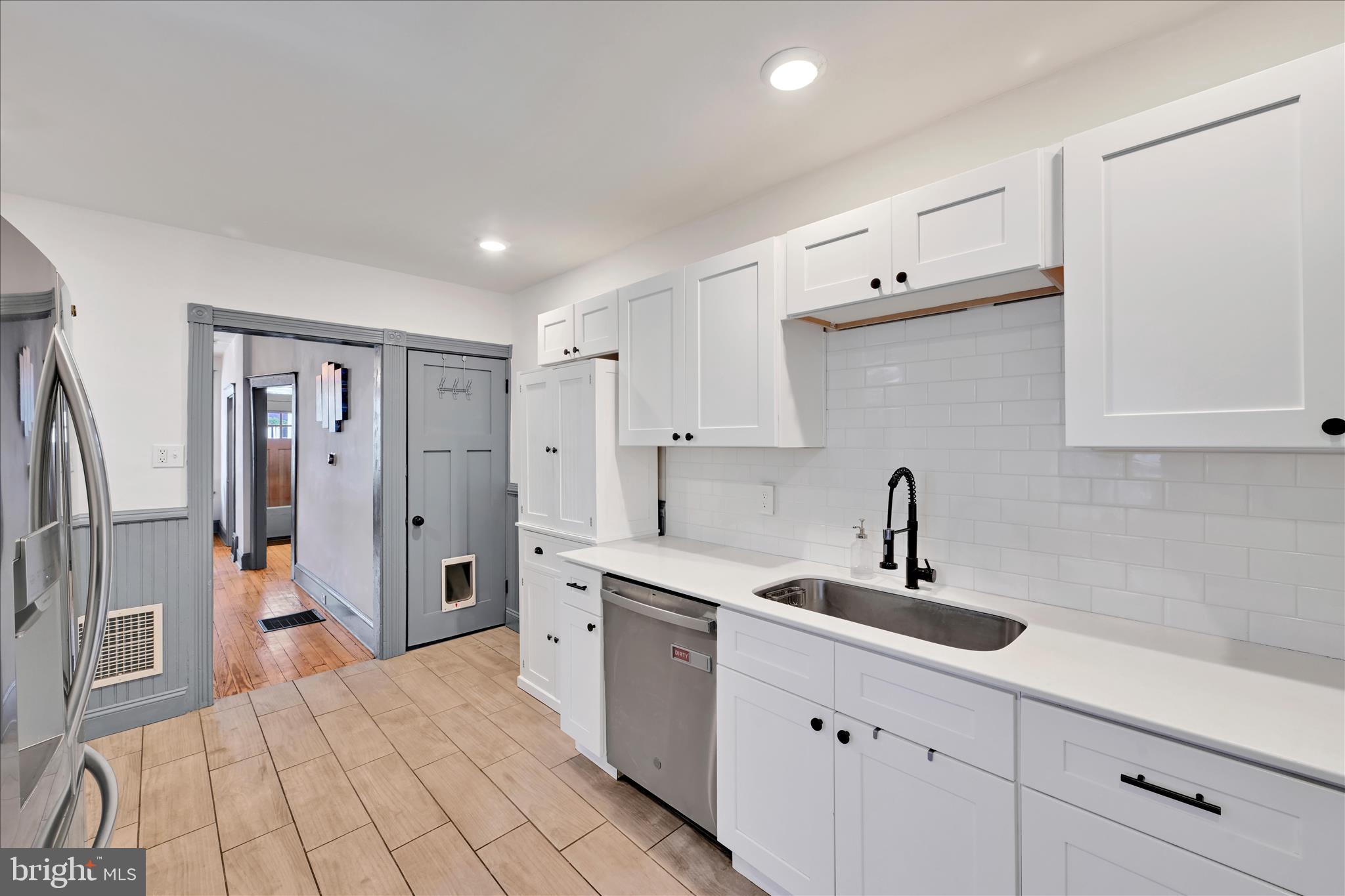 NORTH EAST LANCASTER - Residential