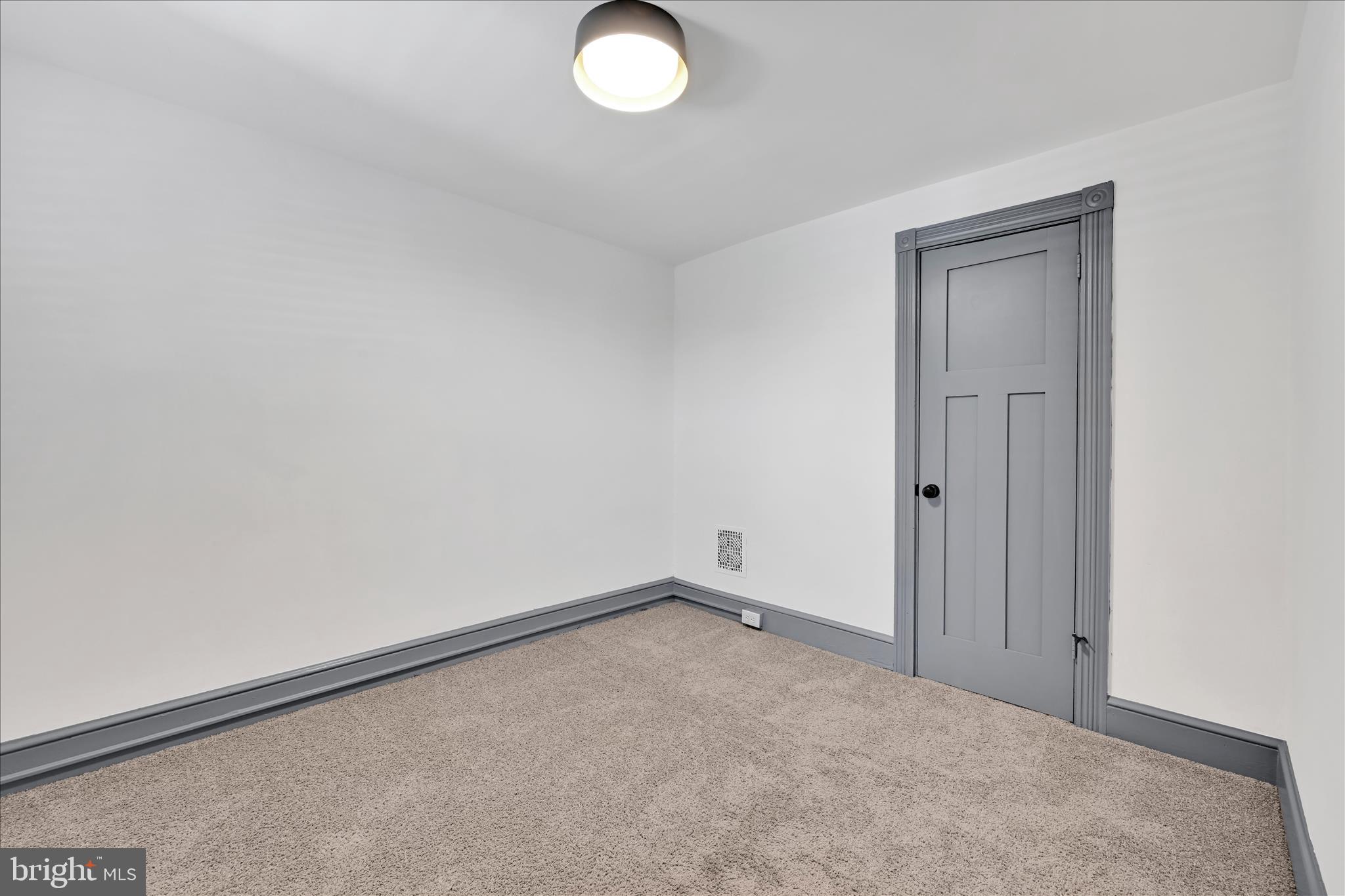 NORTH EAST LANCASTER - Residential