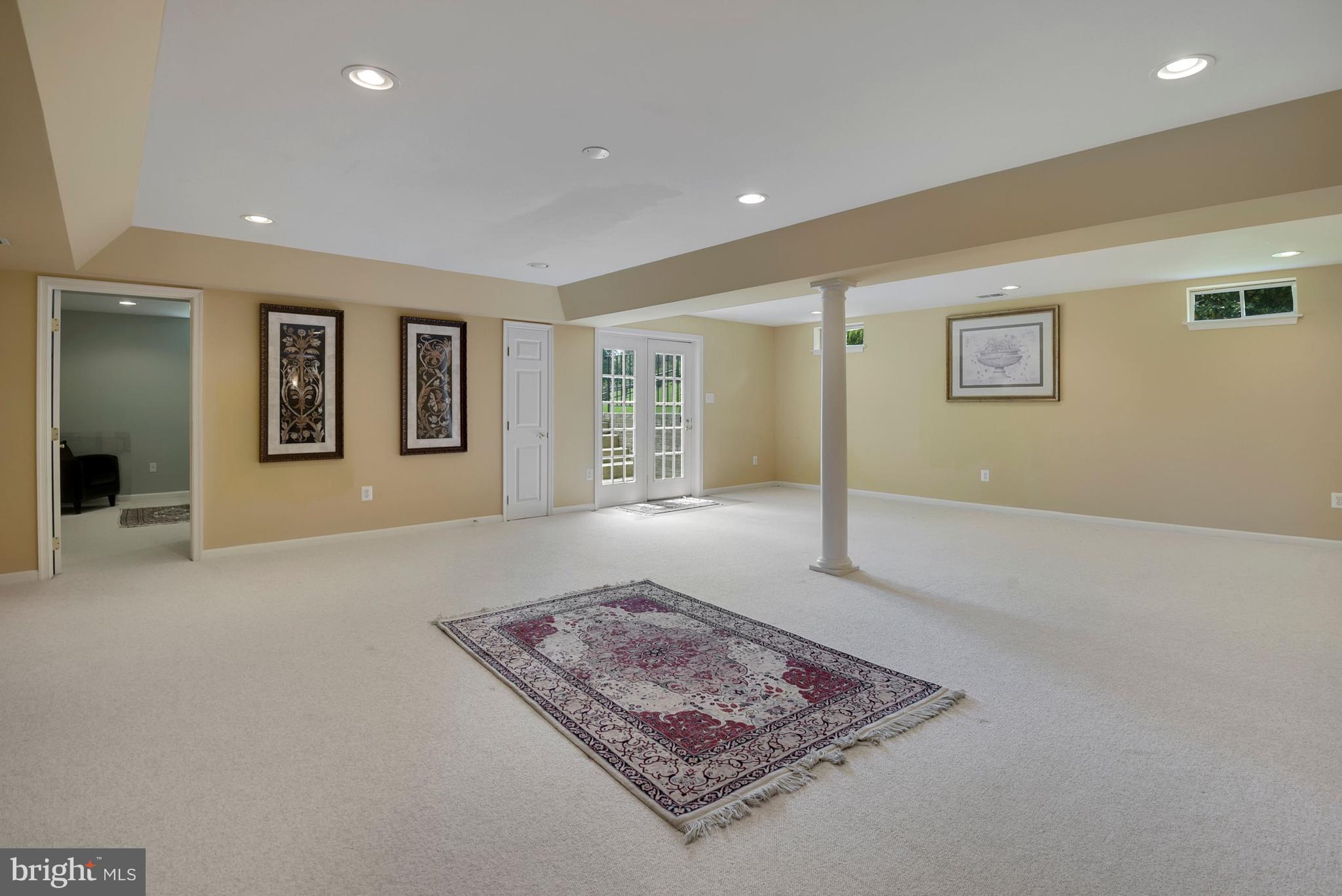 PINEY GLEN VILLAGE - Residential