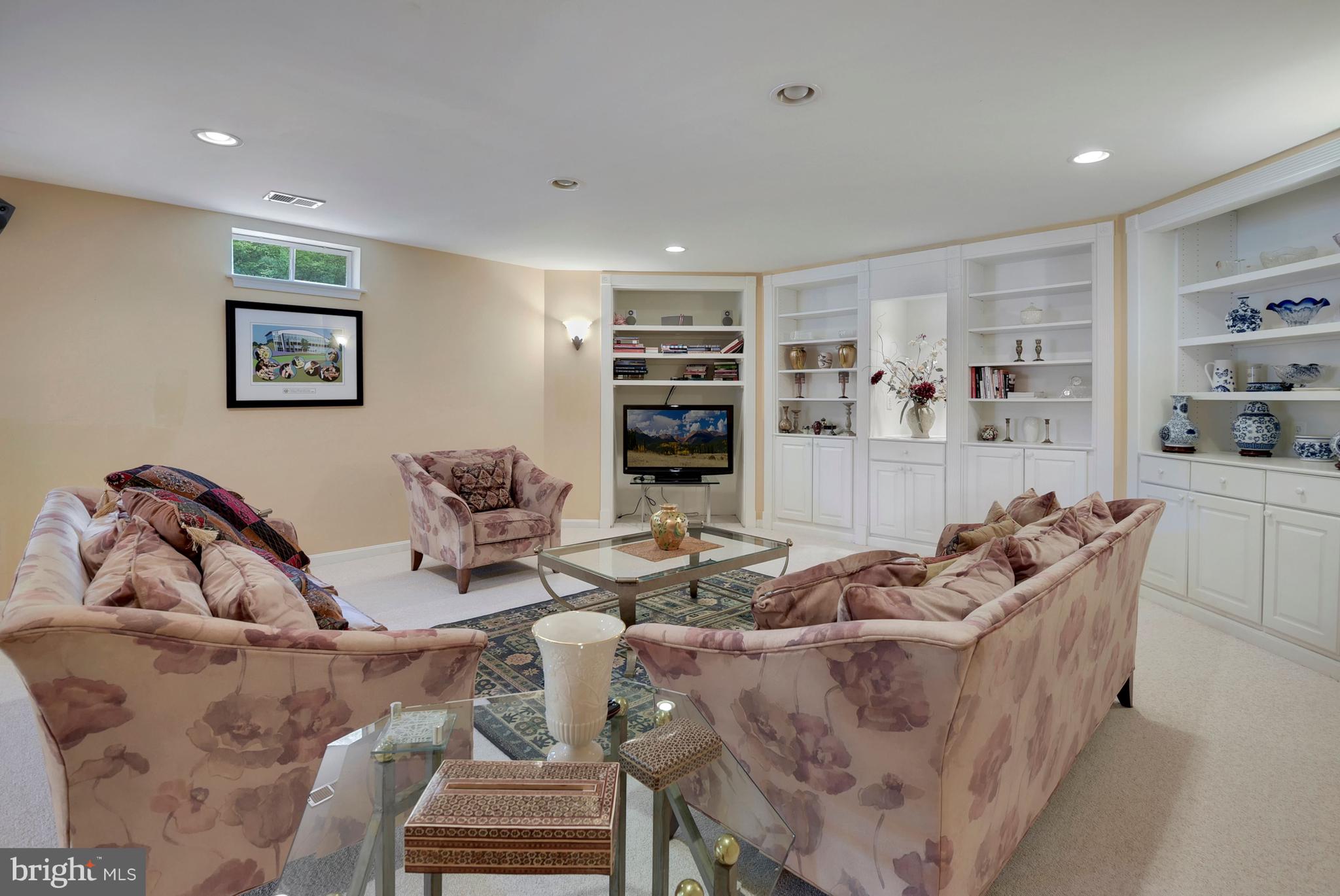 PINEY GLEN VILLAGE - Residential