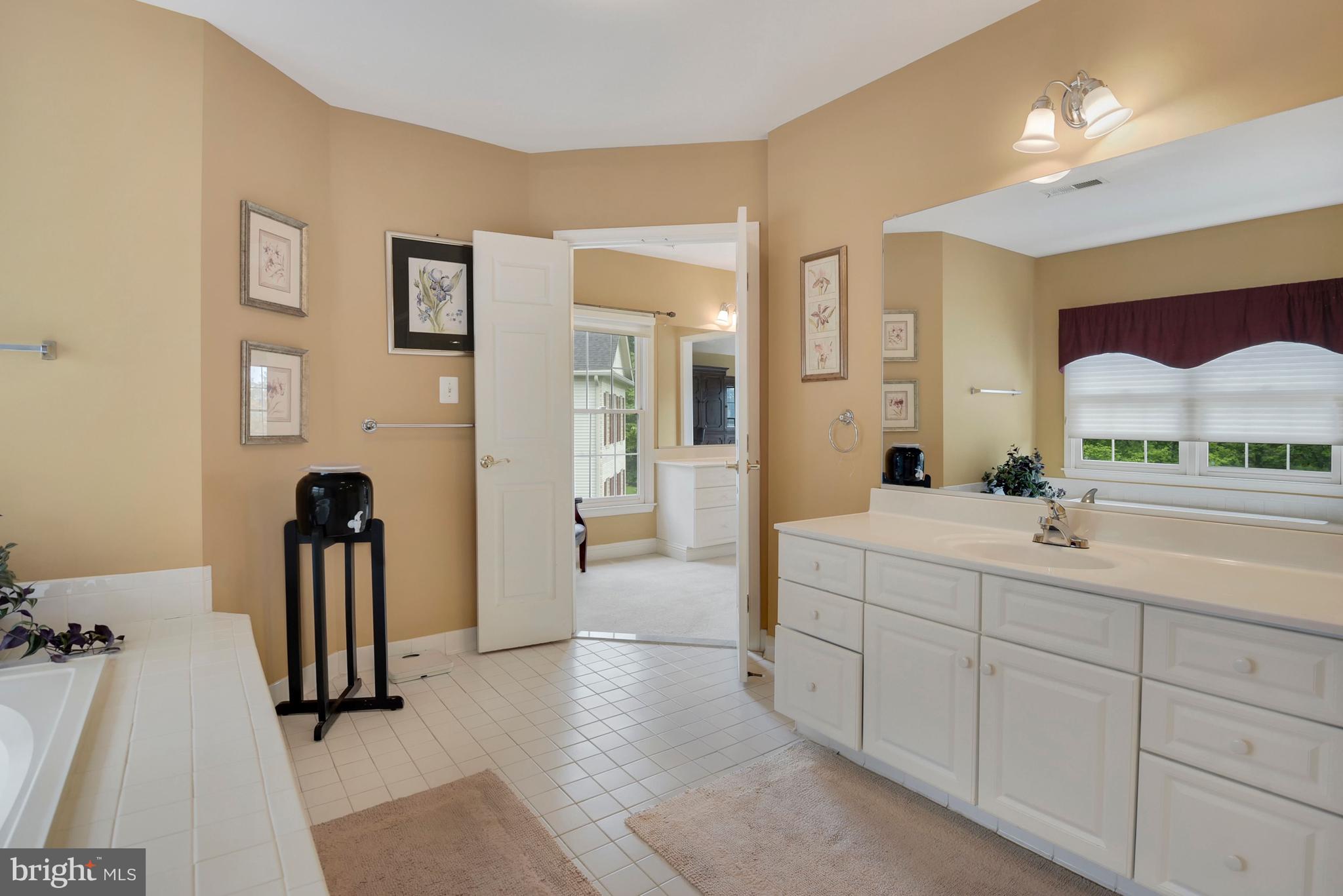 PINEY GLEN VILLAGE - Residential
