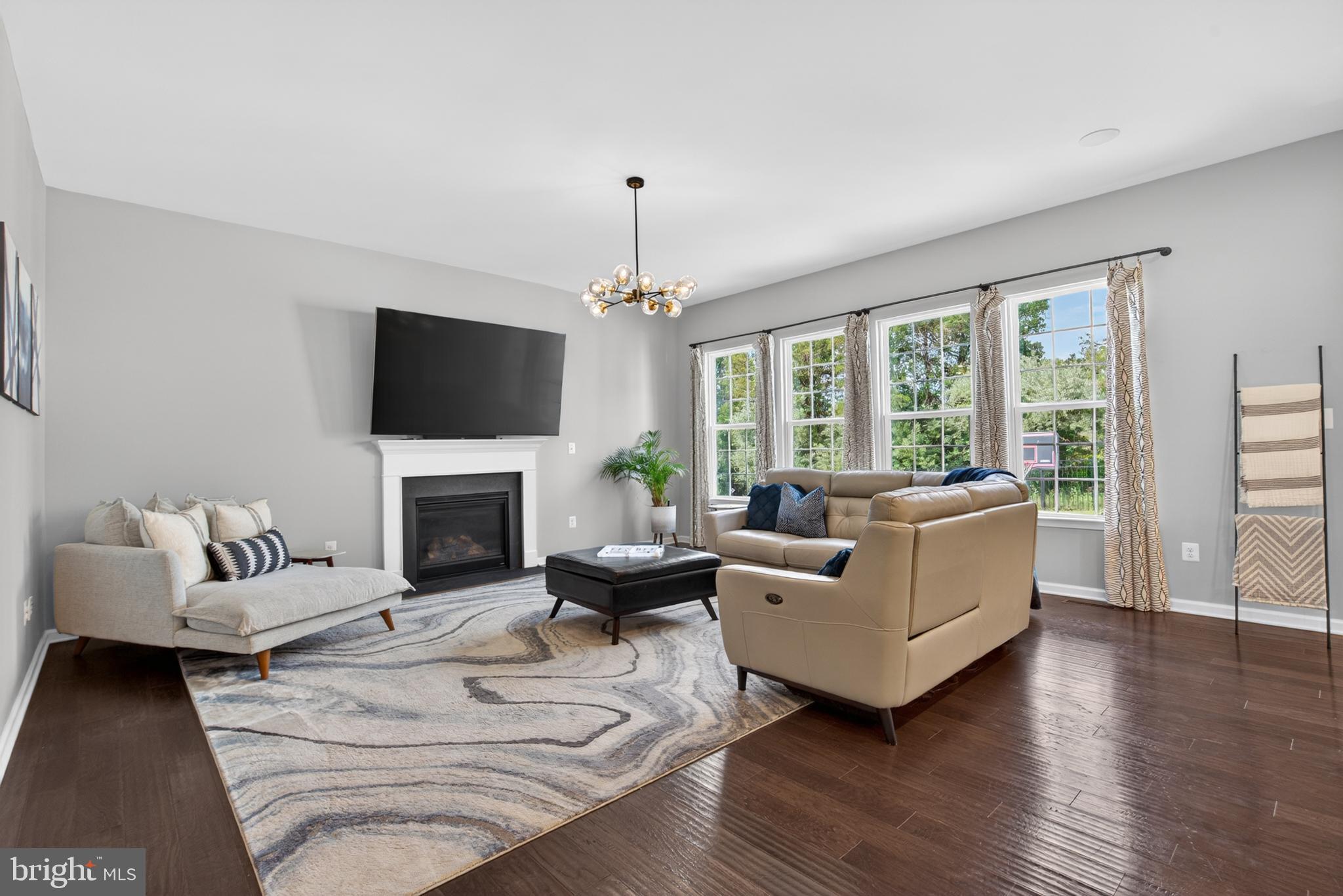 MARBURY - Residential