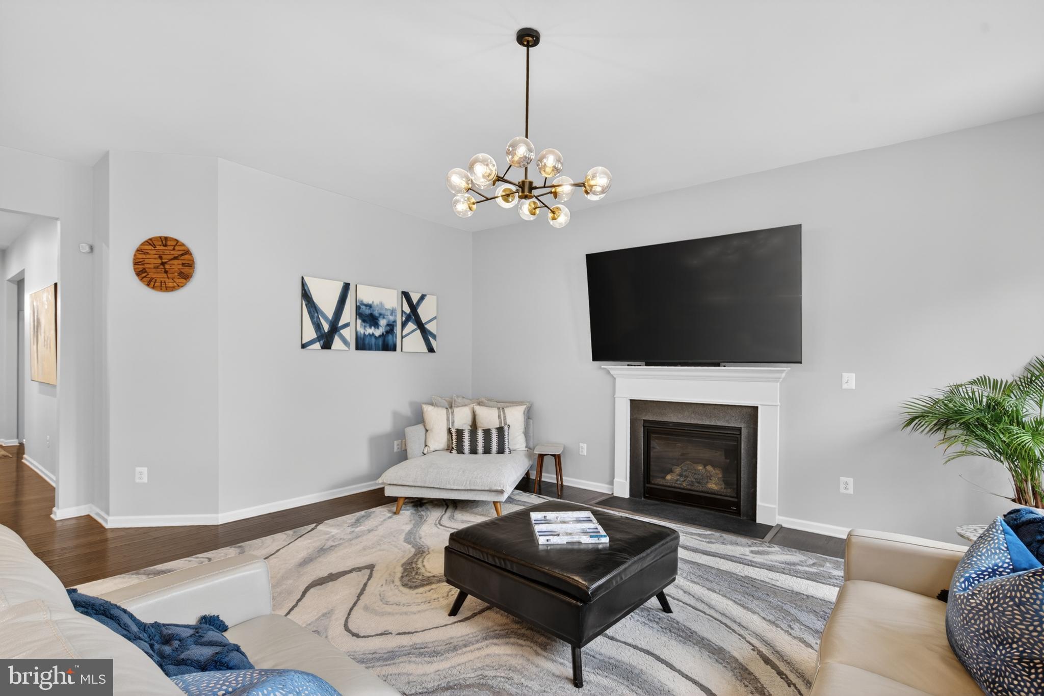 MARBURY - Residential