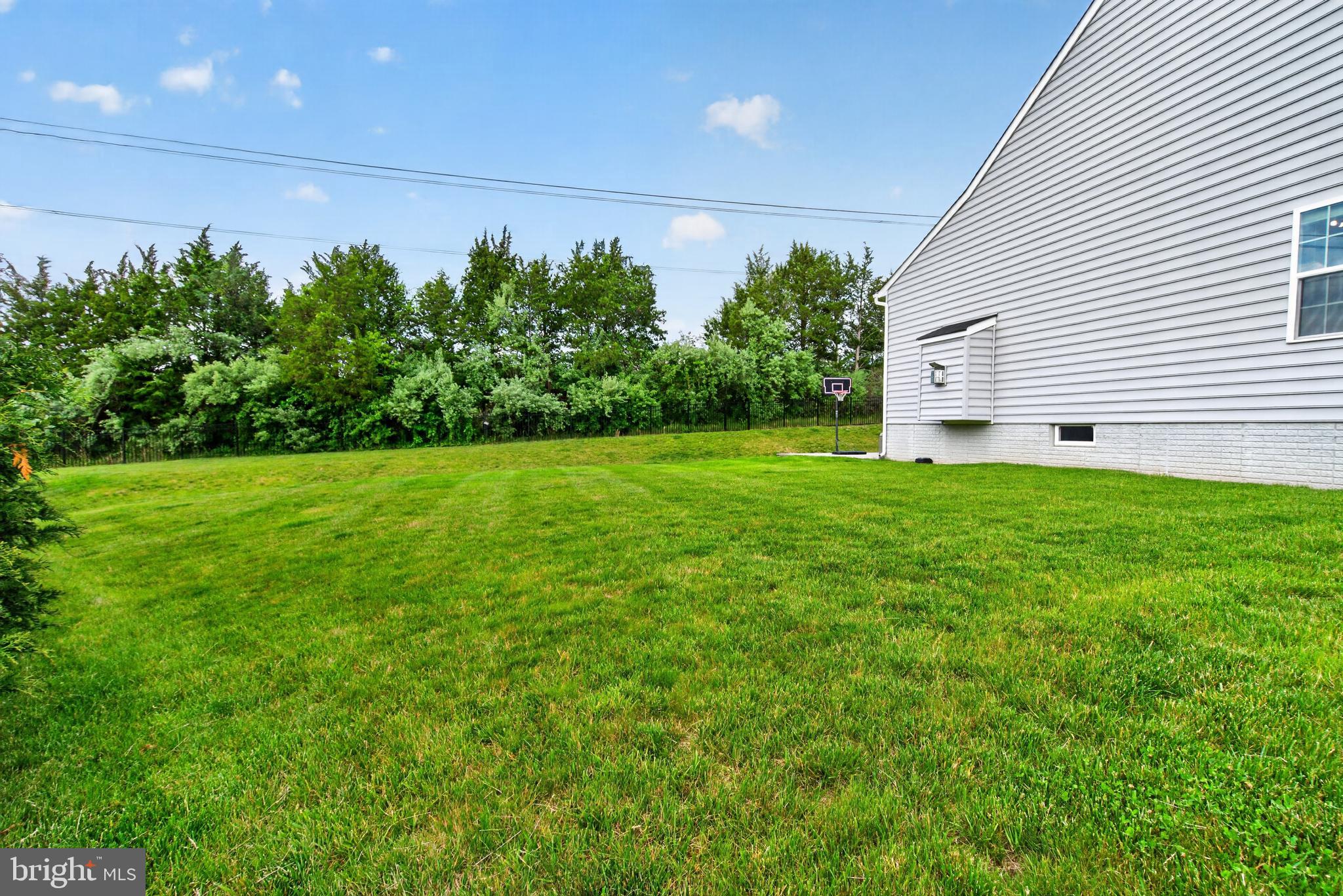 MARBURY - Residential