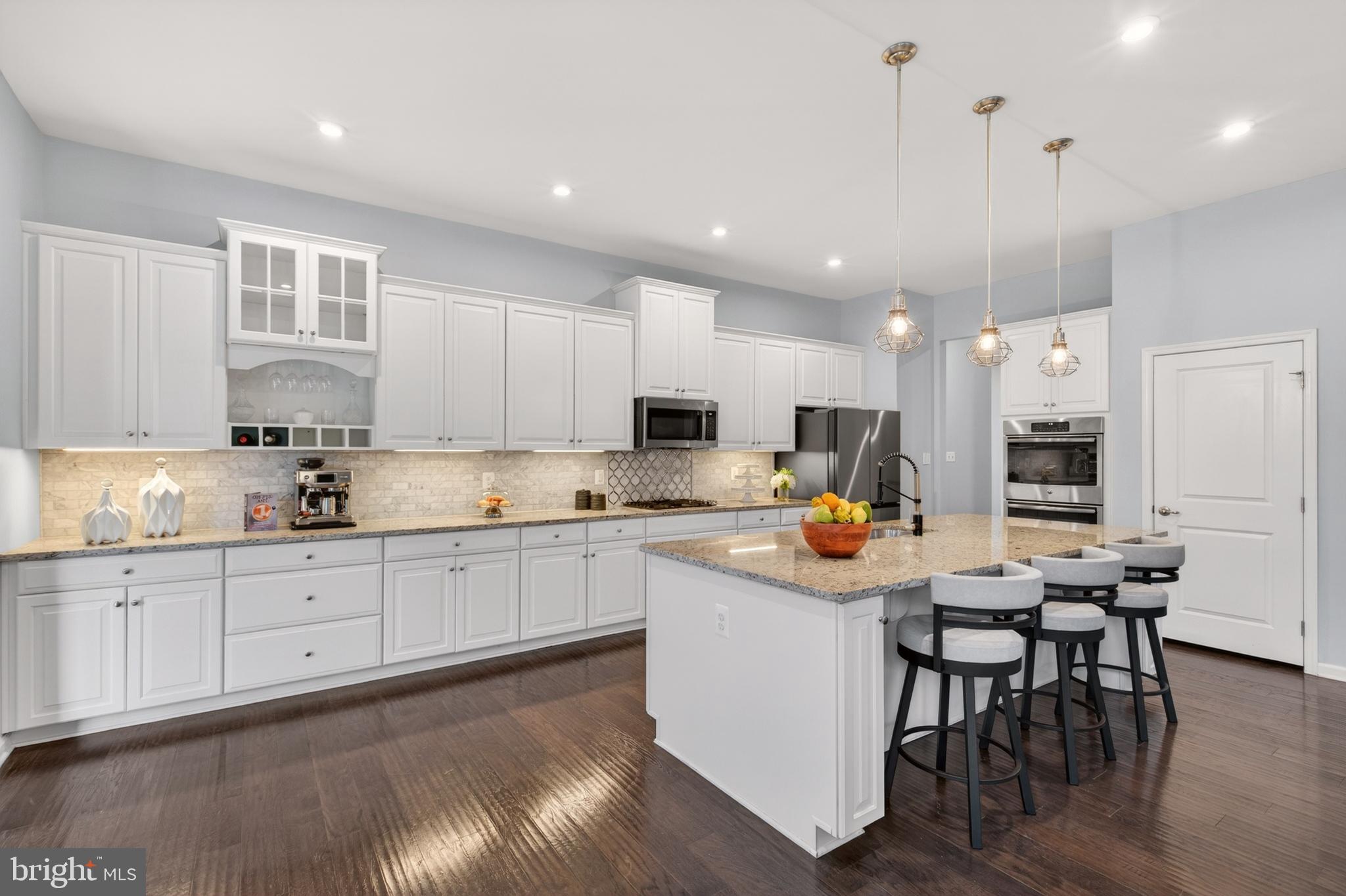 MARBURY - Residential