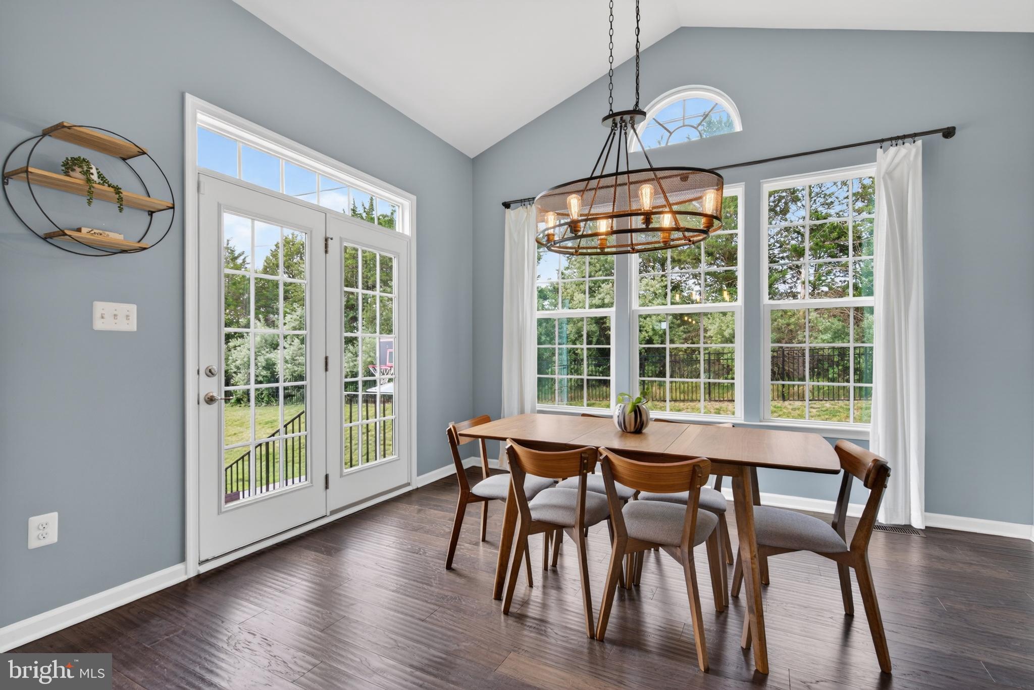 MARBURY - Residential