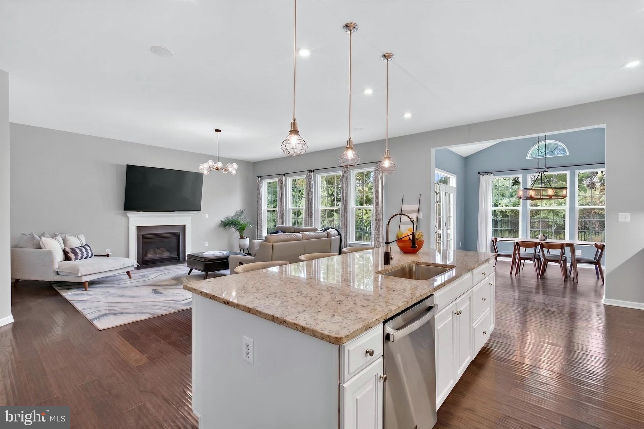 MARBURY - Residential