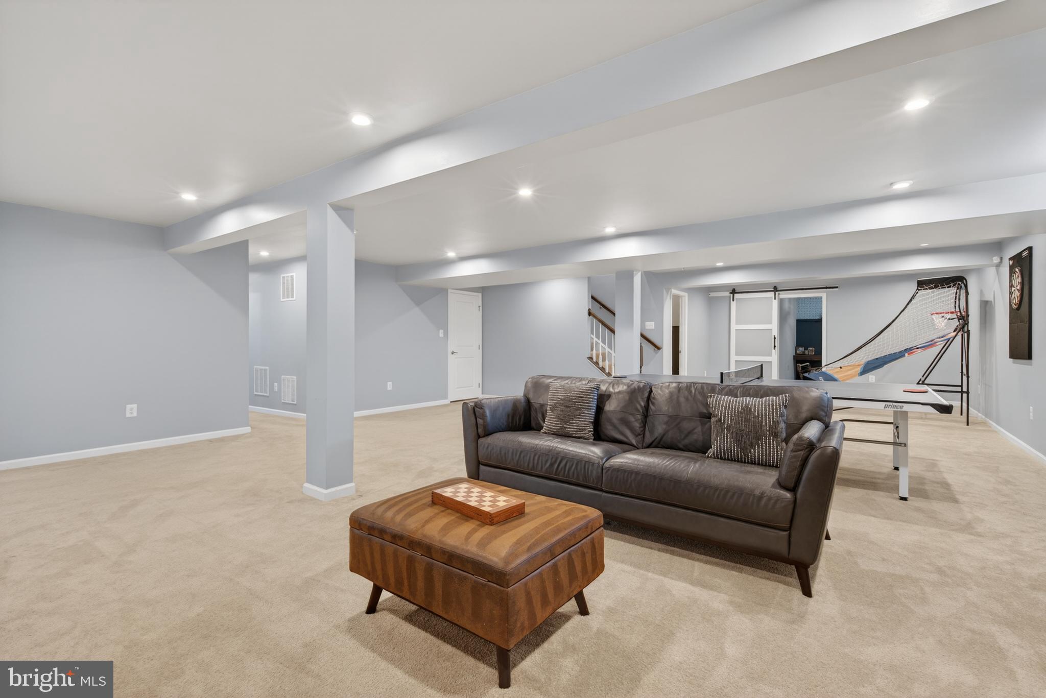 MARBURY - Residential