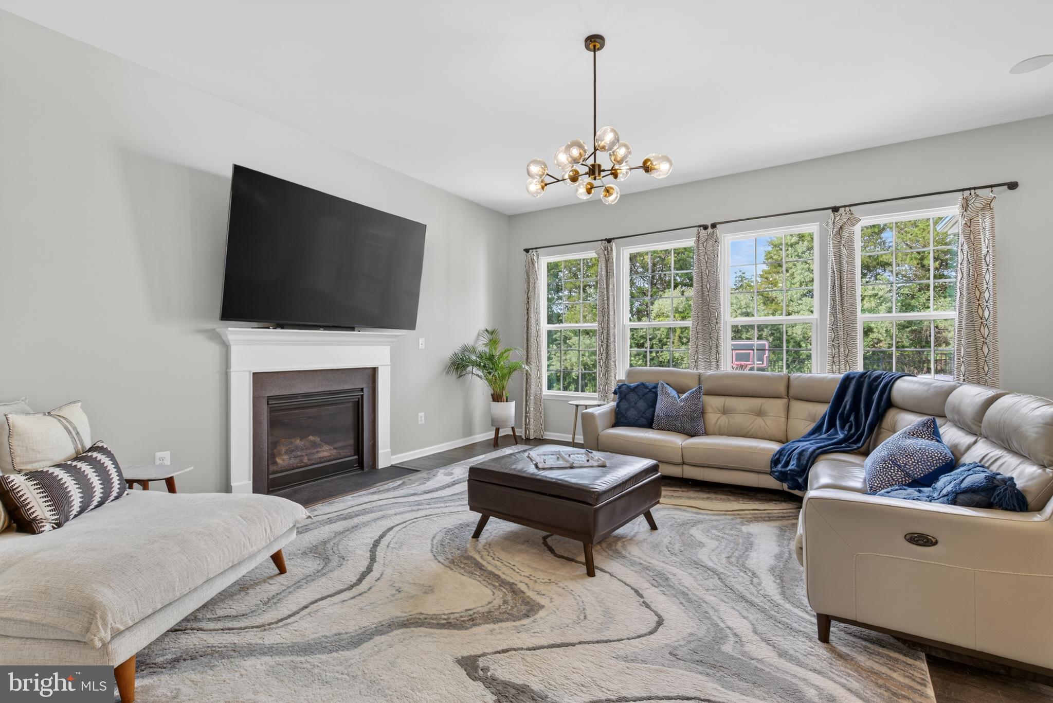 MARBURY - Residential