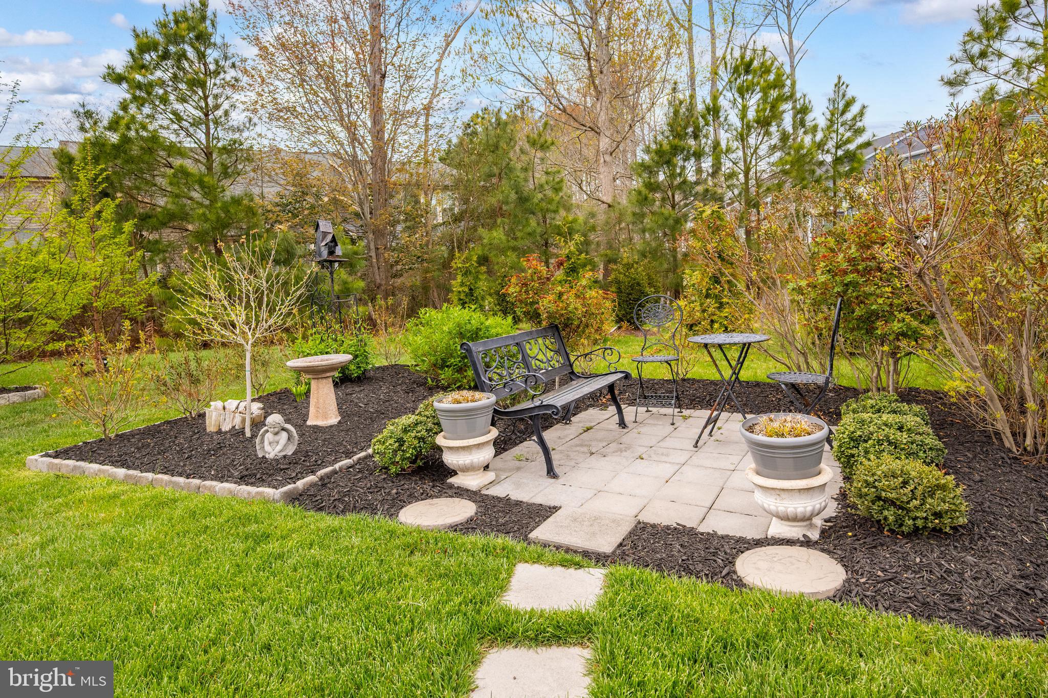 SILVER WOODS - Residential