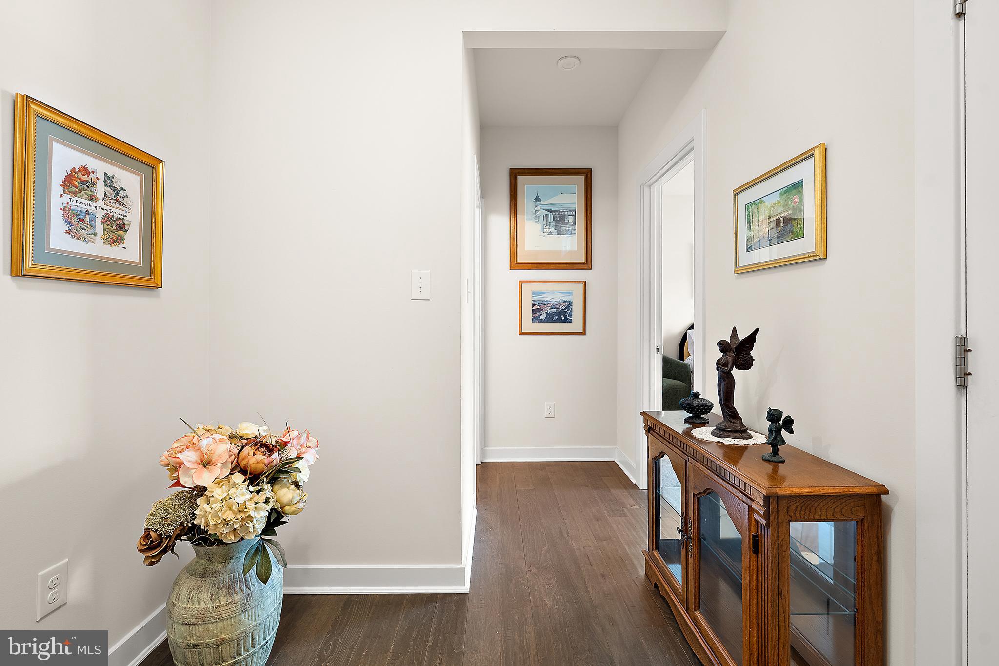 SILVER WOODS - Residential