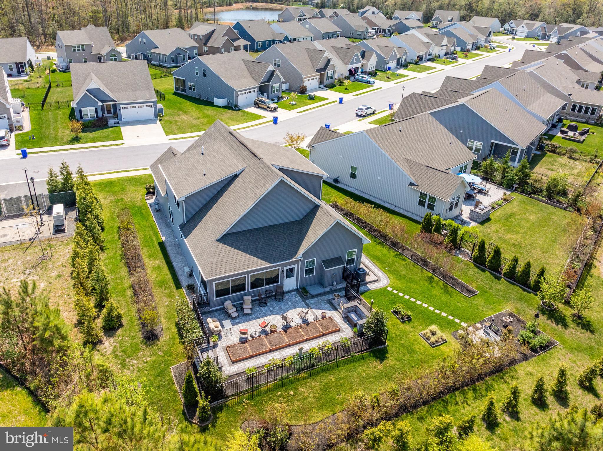 SILVER WOODS - Residential