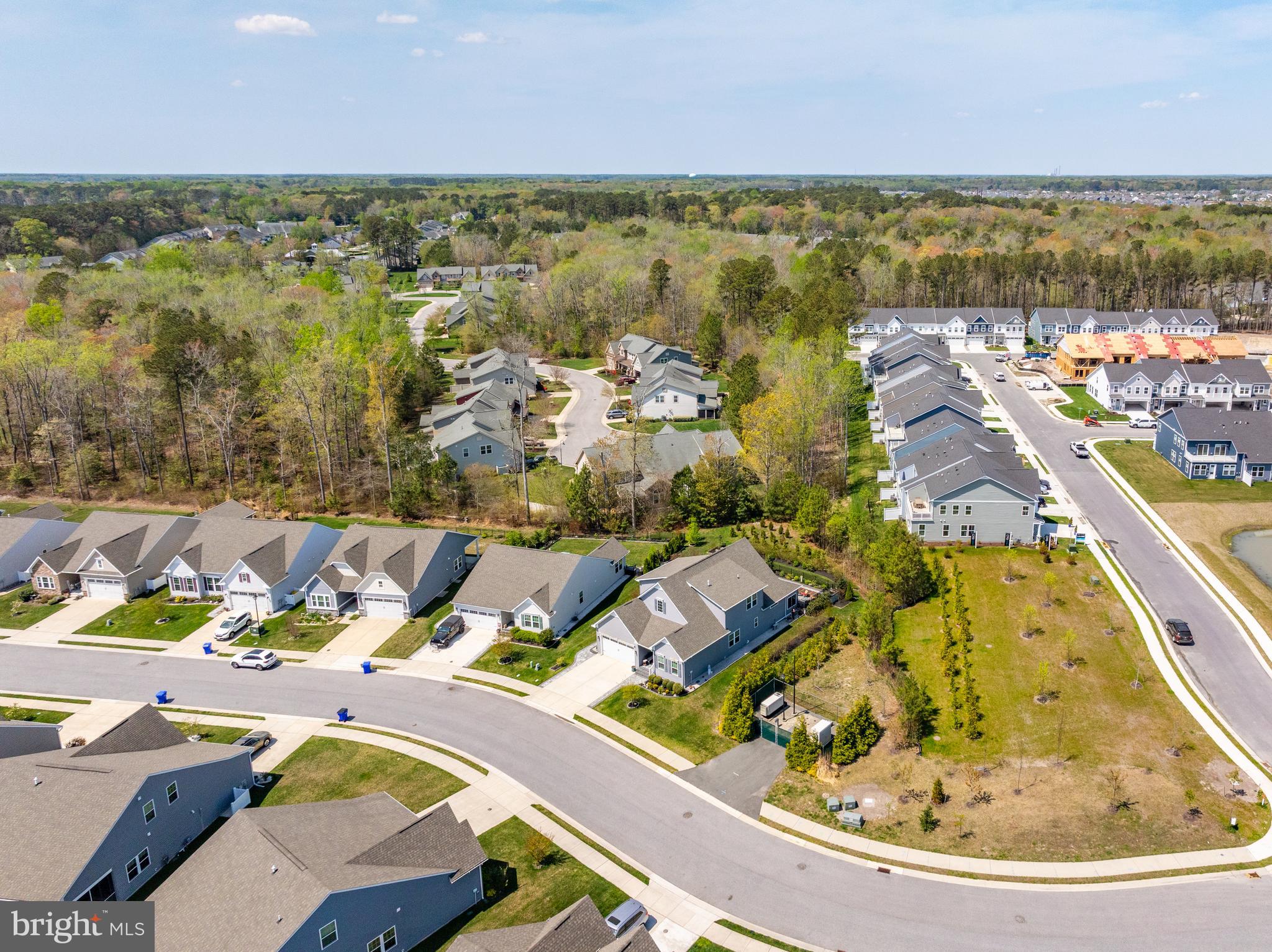 SILVER WOODS - Residential