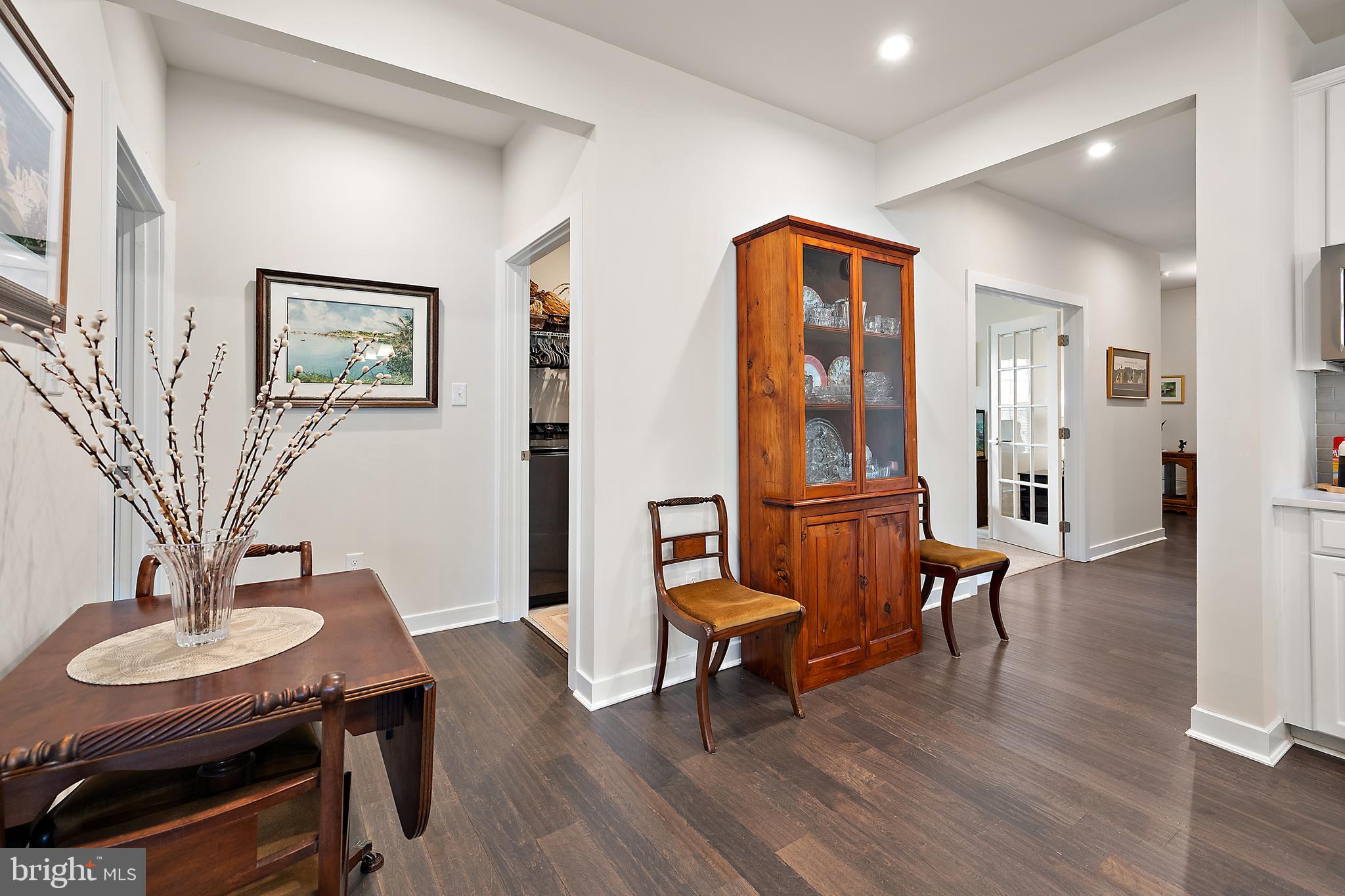 SILVER WOODS - Residential