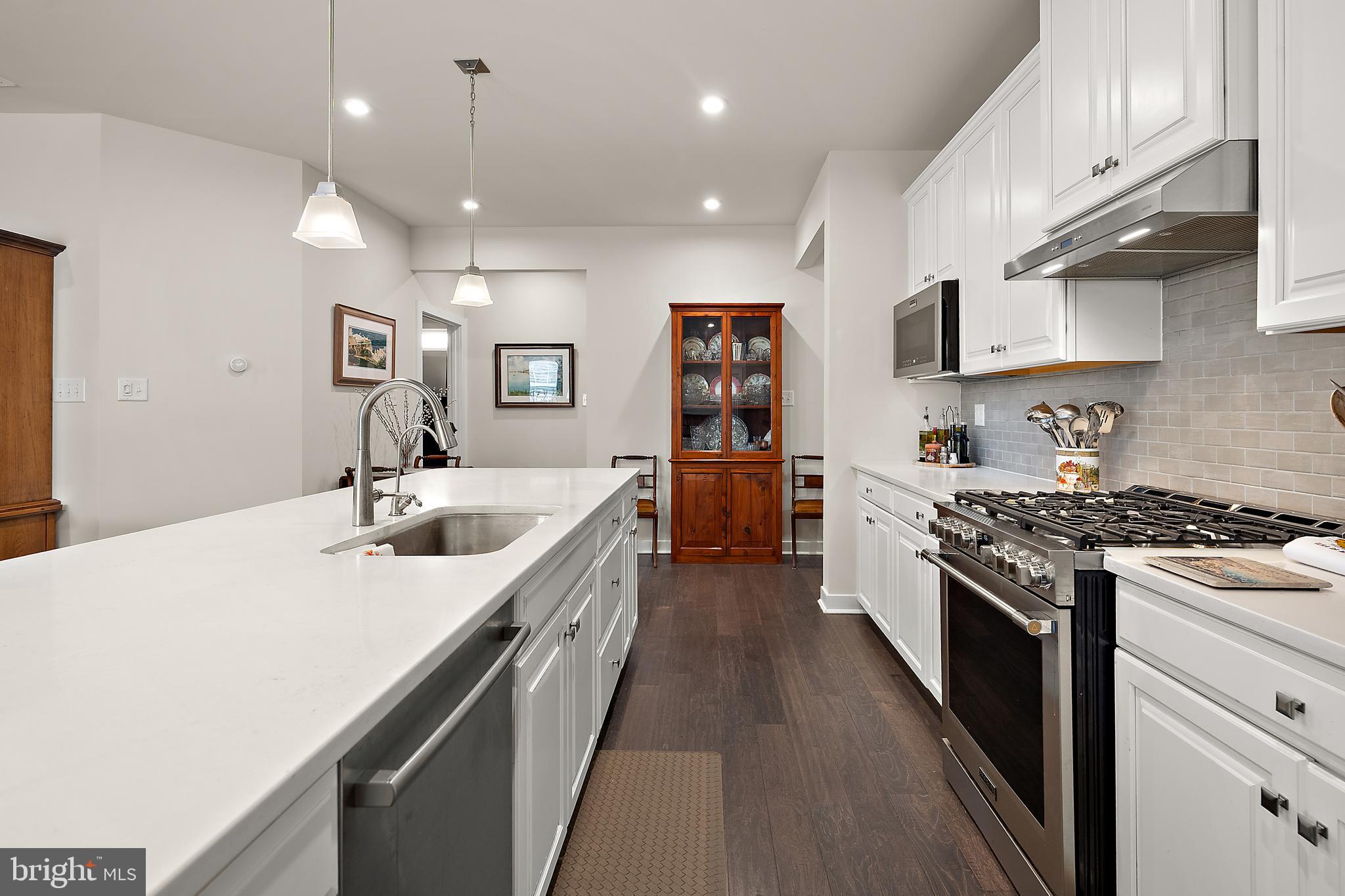 SILVER WOODS - Residential
