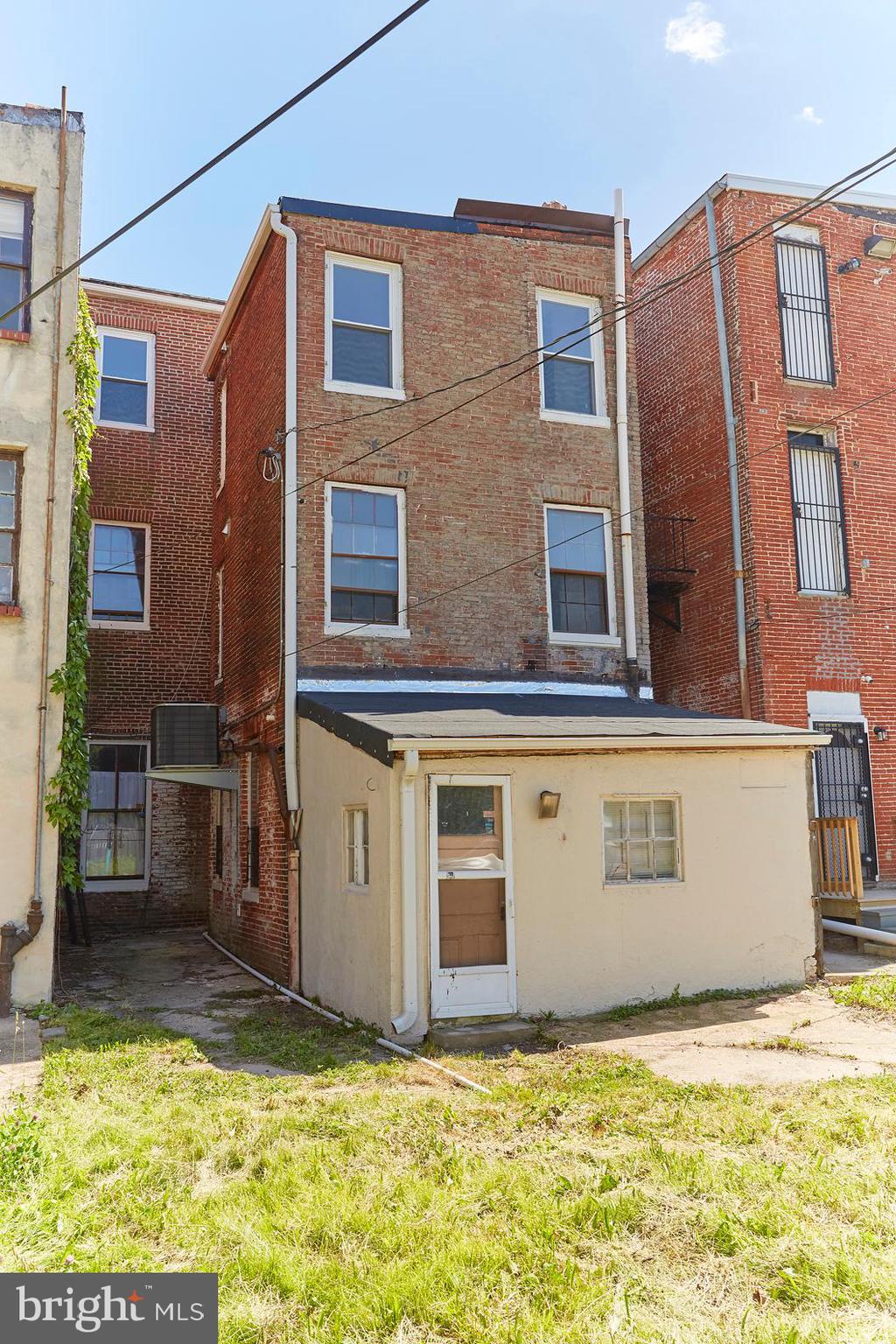 FRANKLIN SQUARE HISTORIC DISTRICT - Residential
