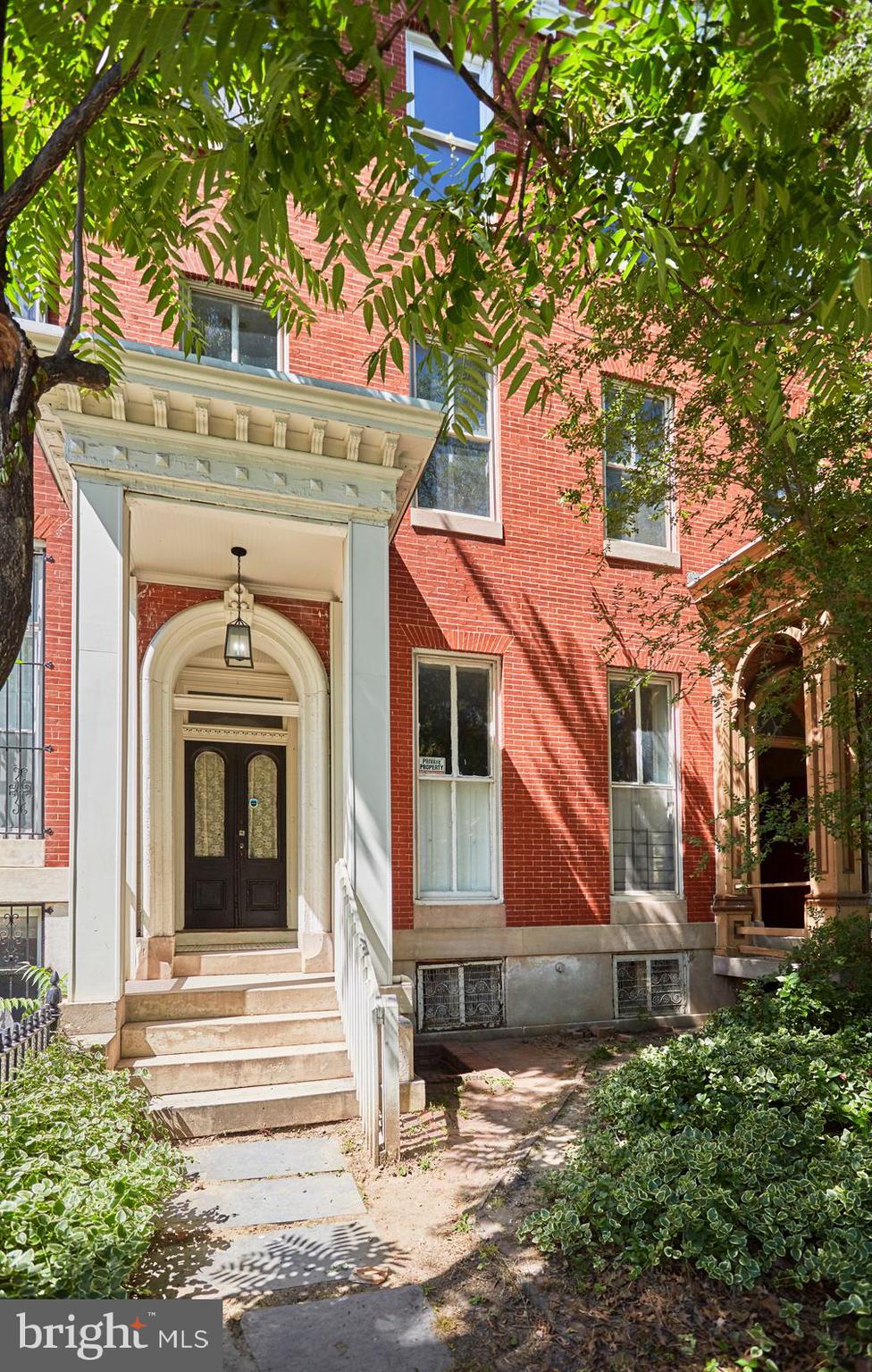 FRANKLIN SQUARE HISTORIC DISTRICT - Residential