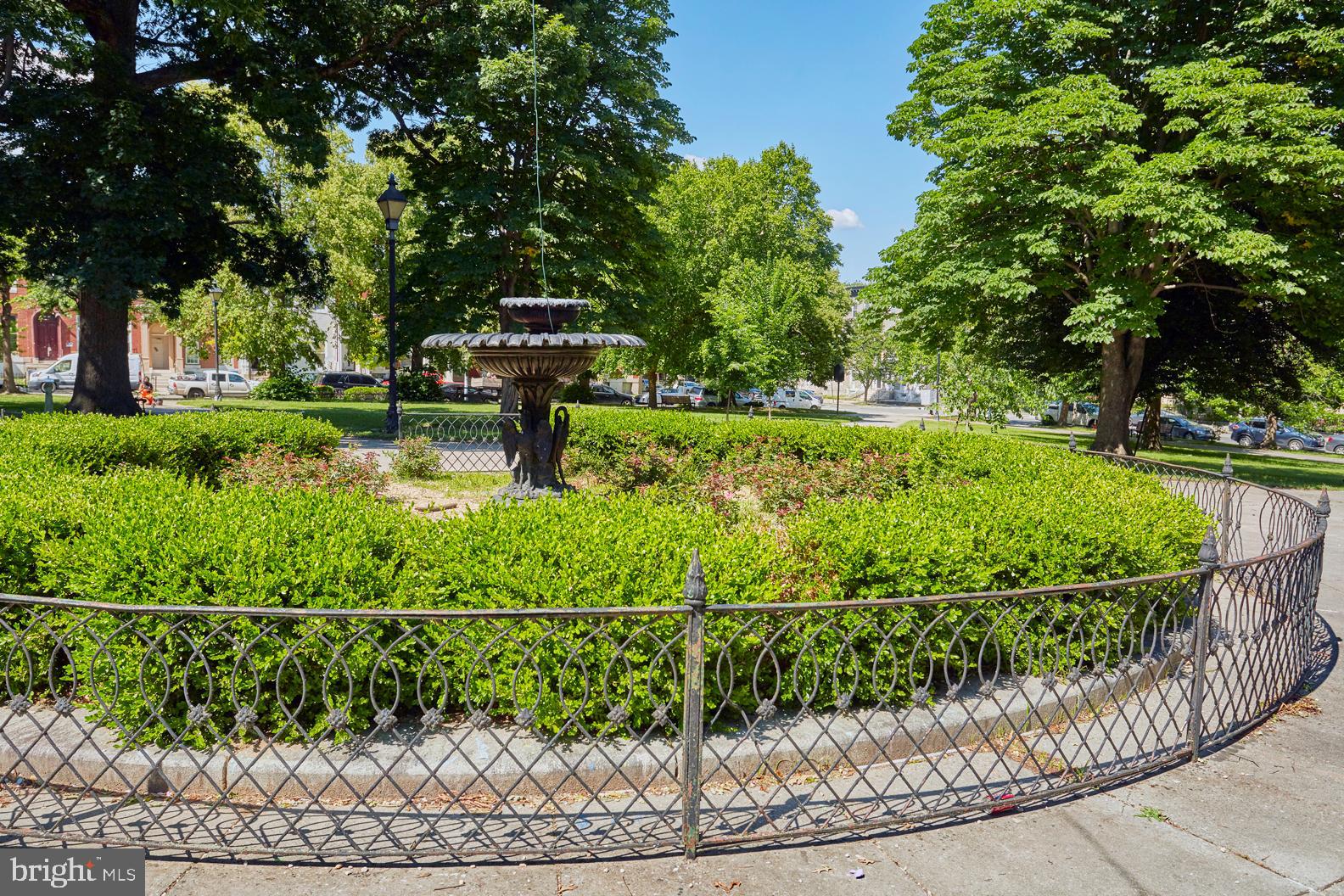 FRANKLIN SQUARE HISTORIC DISTRICT - Residential