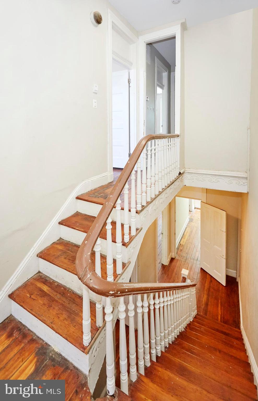 FRANKLIN SQUARE HISTORIC DISTRICT - Residential