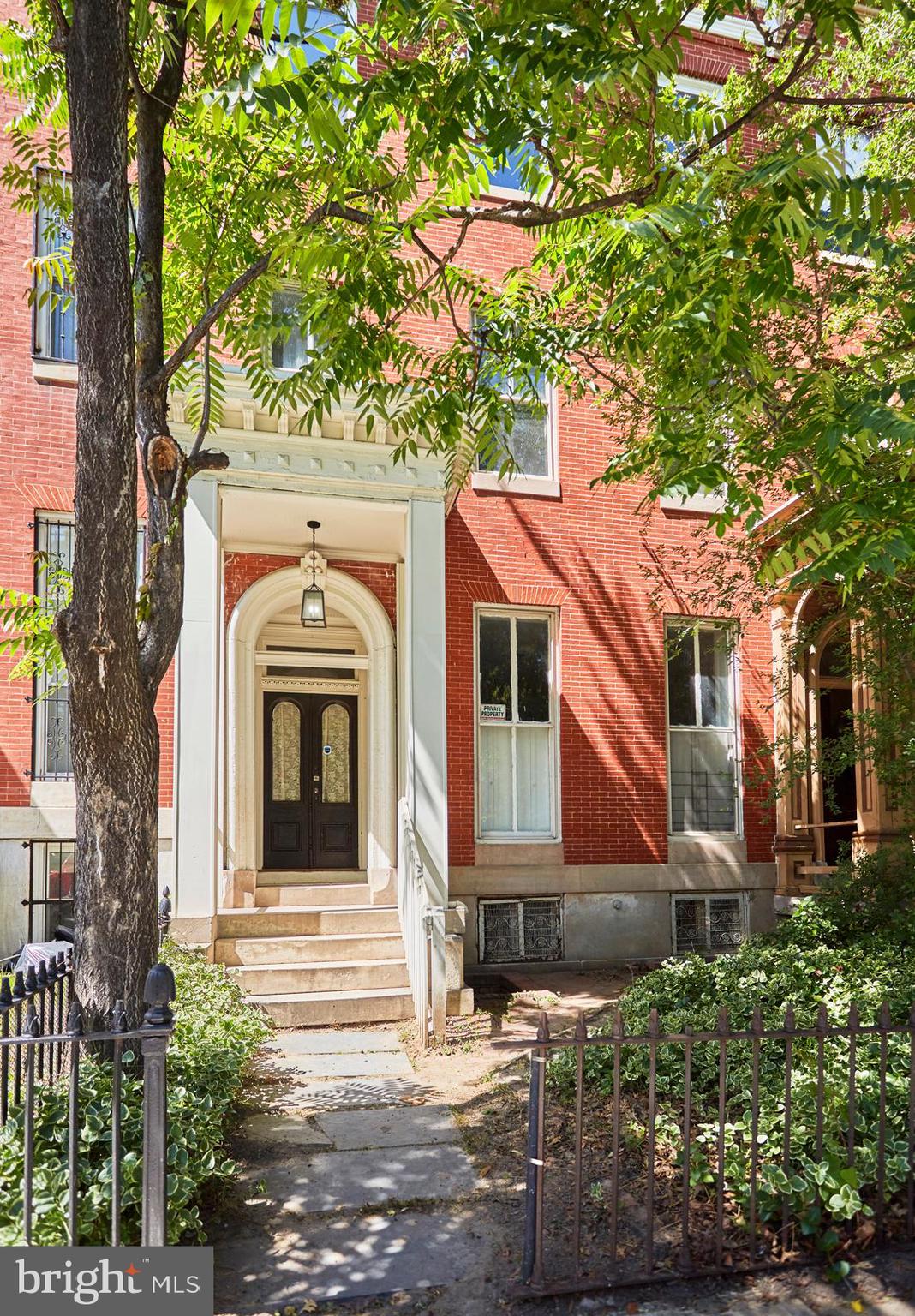 FRANKLIN SQUARE HISTORIC DISTRICT - Residential