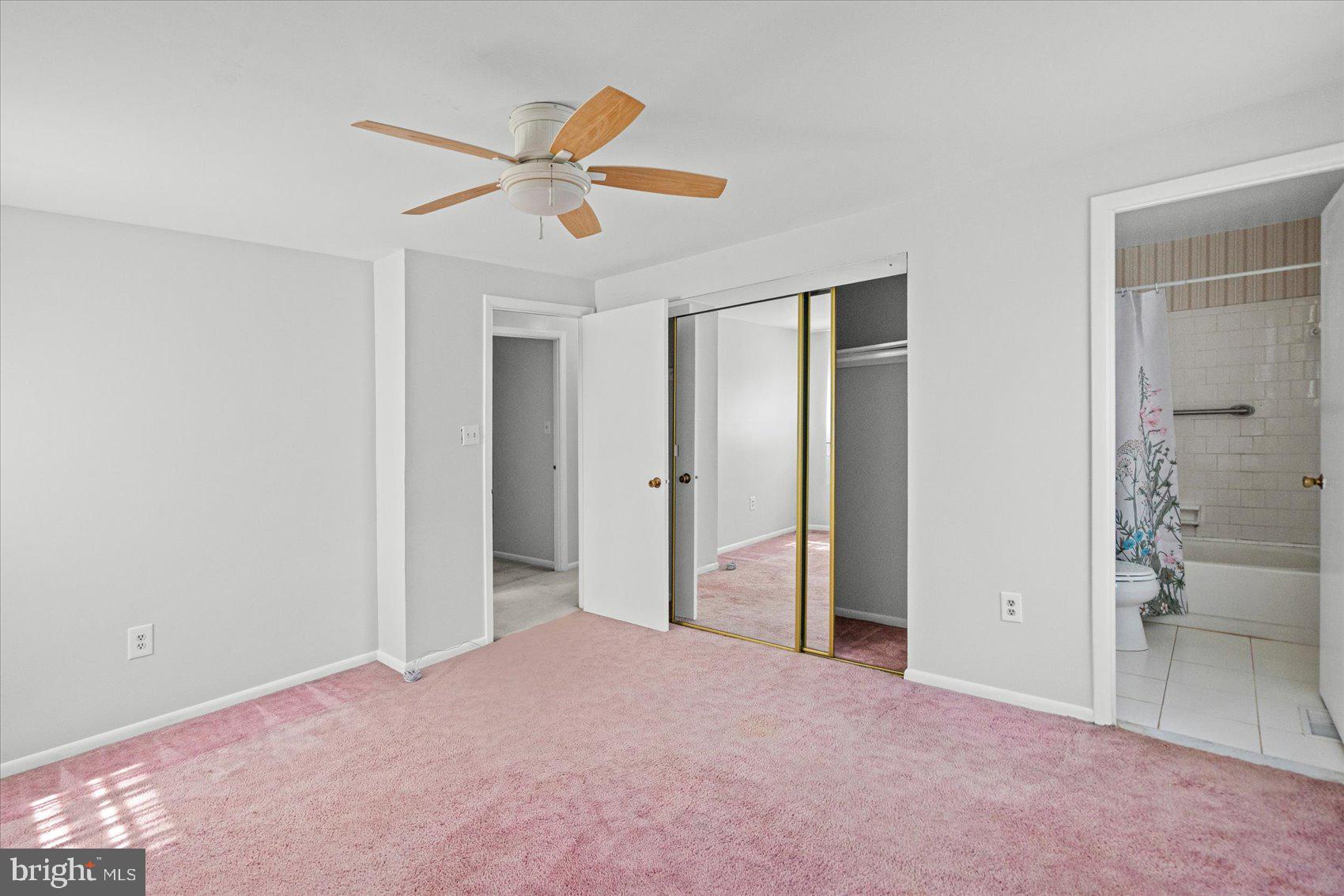 NORTH GATE HALL - Residential