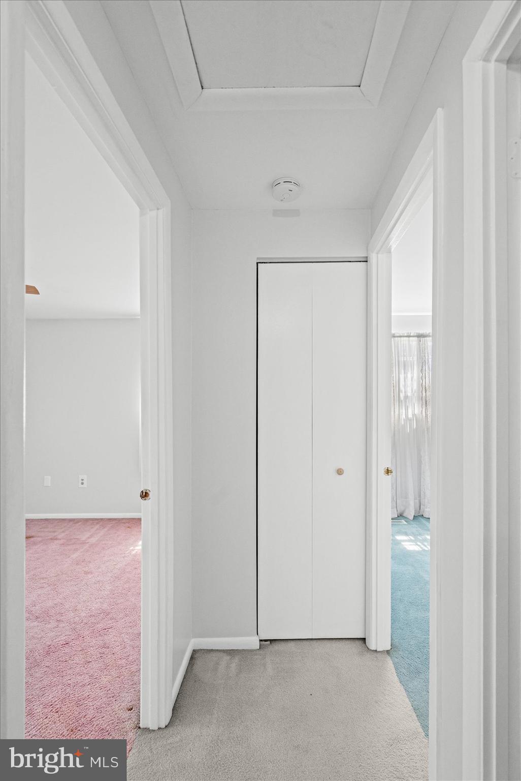 NORTH GATE HALL - Residential
