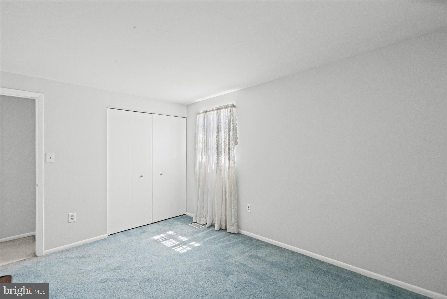 NORTH GATE HALL - Residential