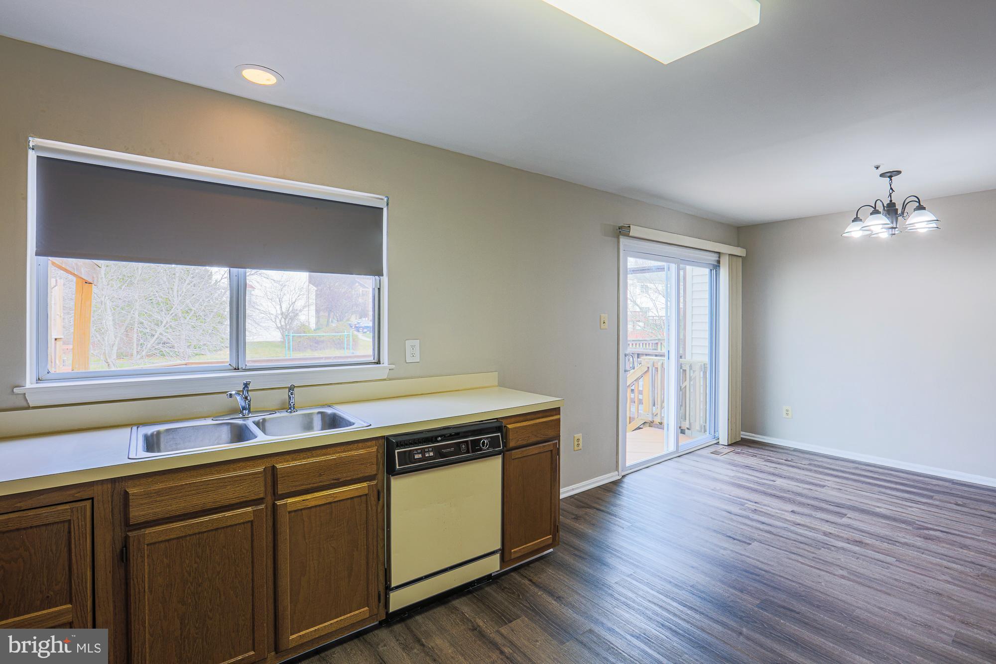 MONTPELIER HILLS - Residential