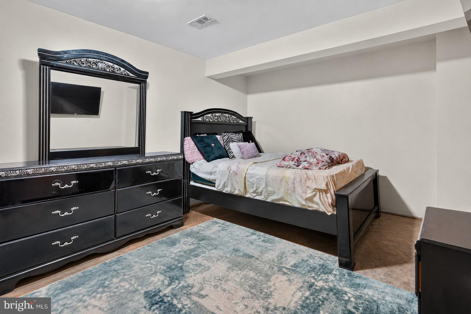 MARY-CATHERINE ESTATES - Residential