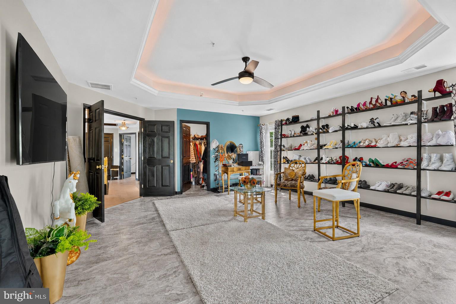 MARY-CATHERINE ESTATES - Residential