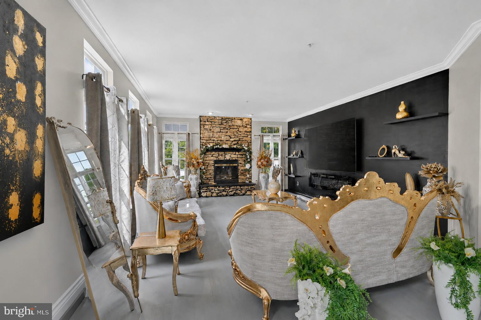 MARY-CATHERINE ESTATES - Residential