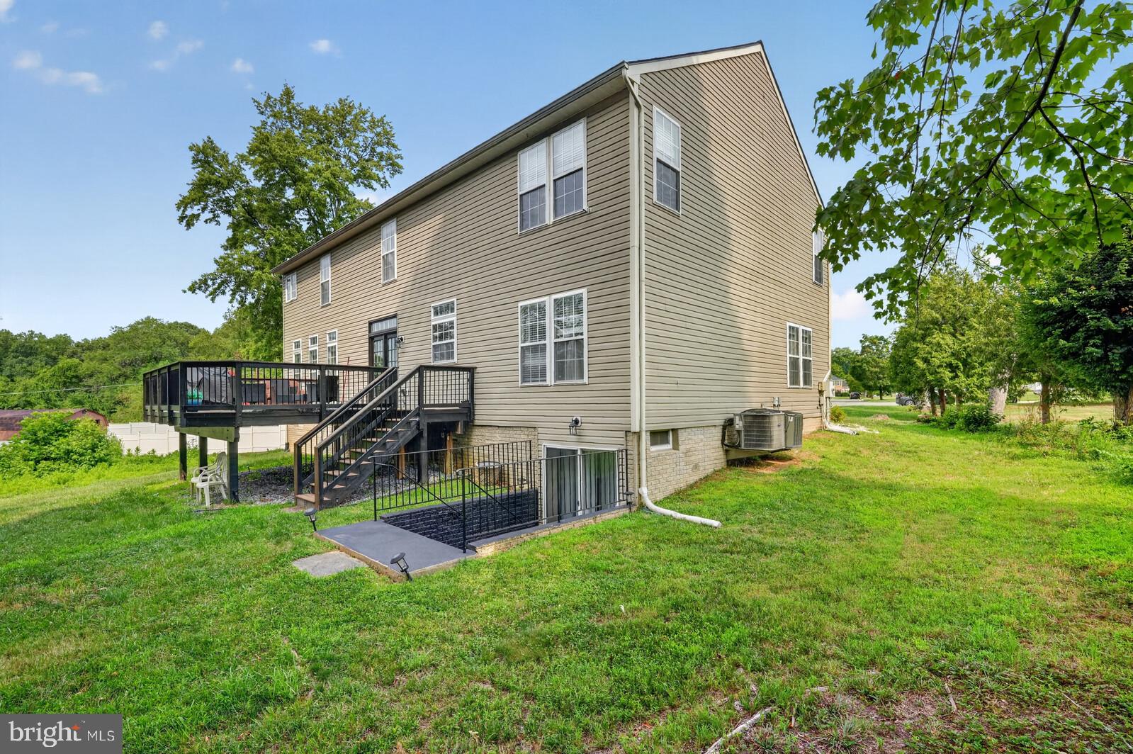 MARY-CATHERINE ESTATES - Residential