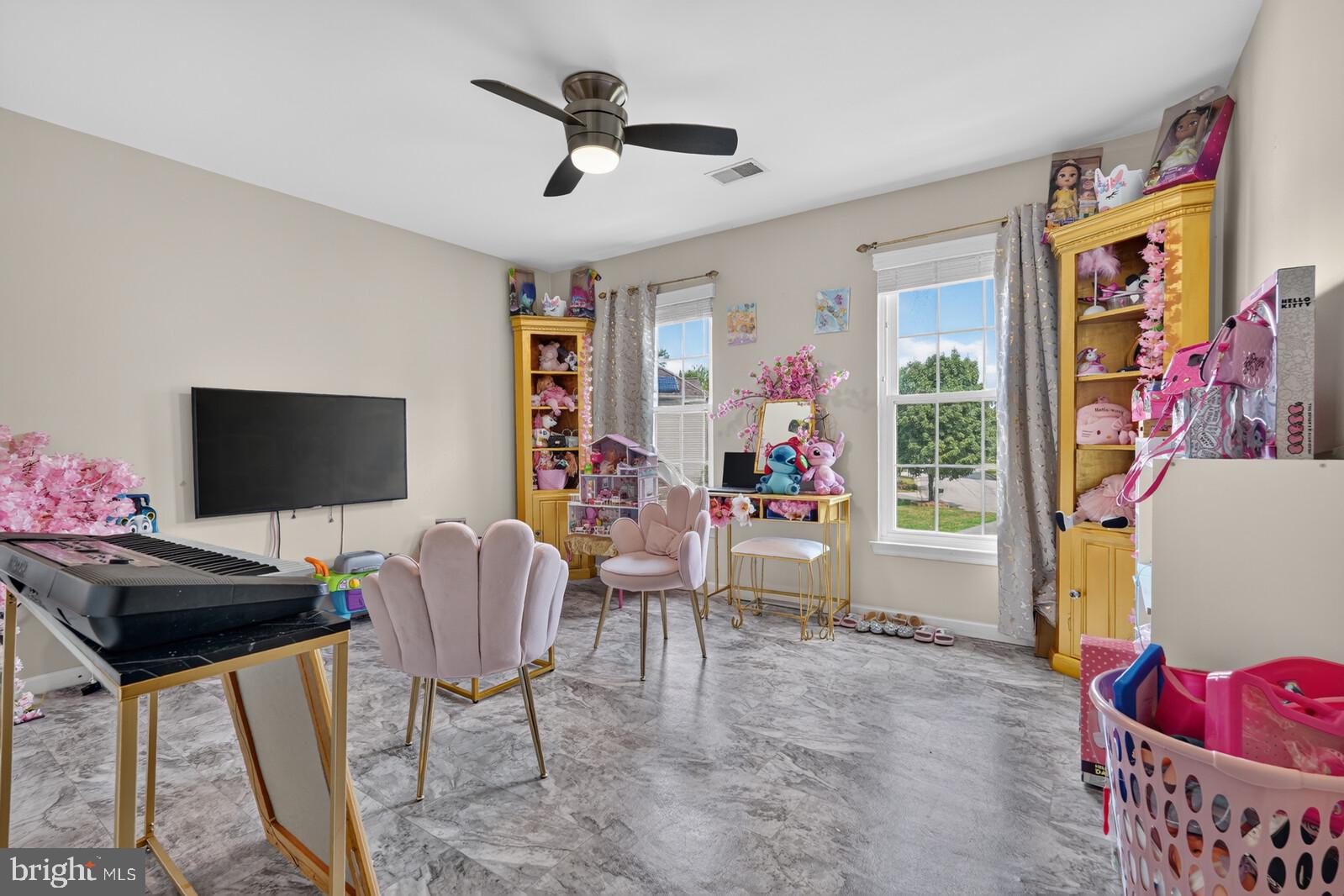 MARY-CATHERINE ESTATES - Residential