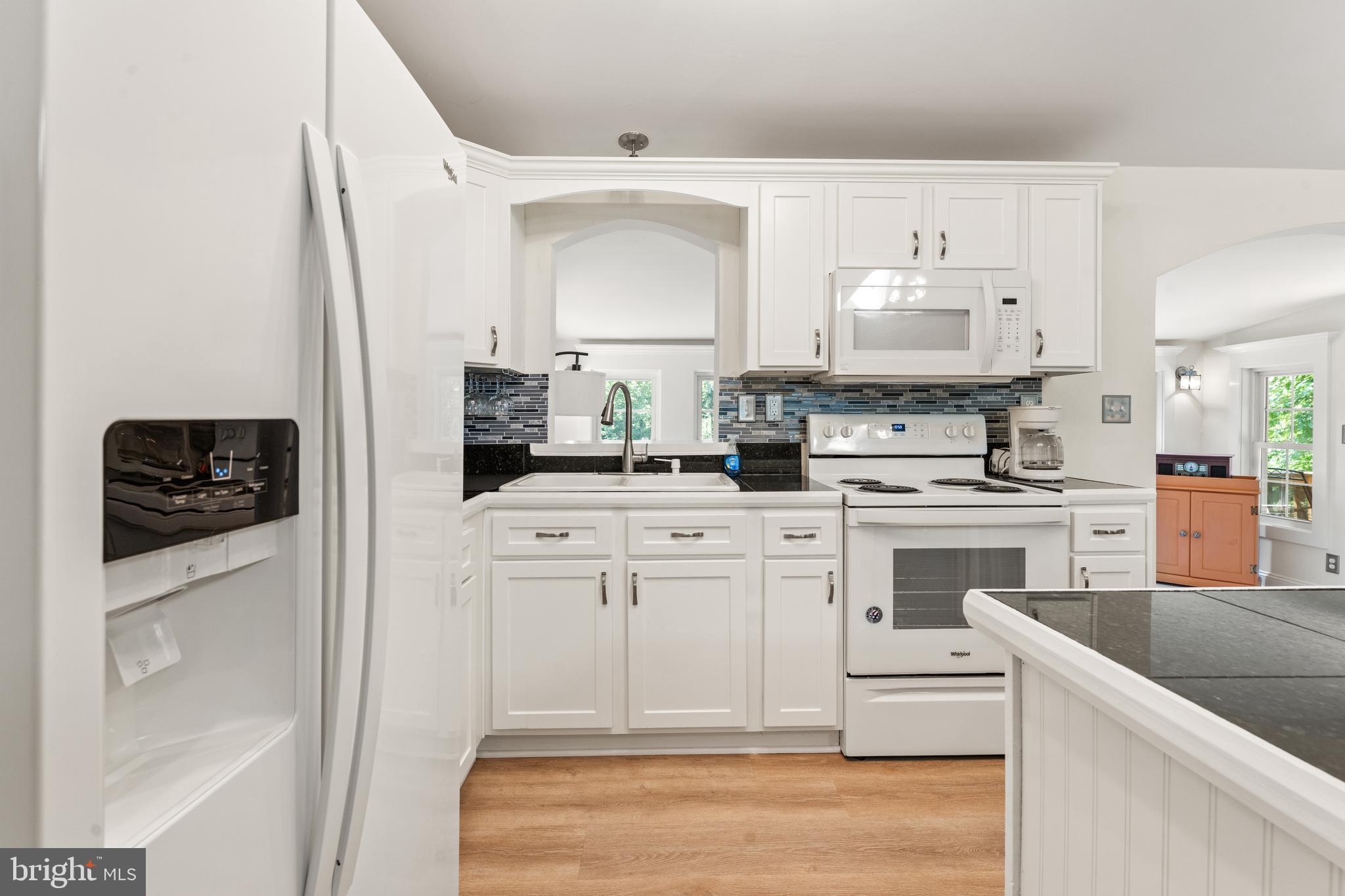 RIVERS EDGE - Residential