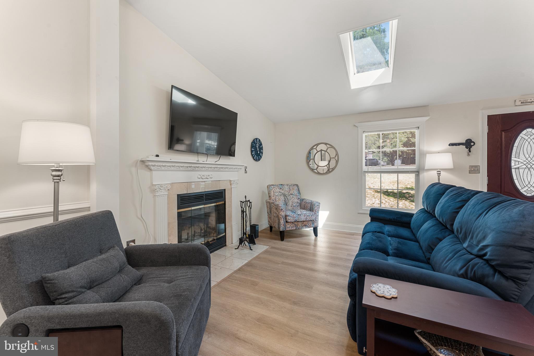 RIVERS EDGE - Residential