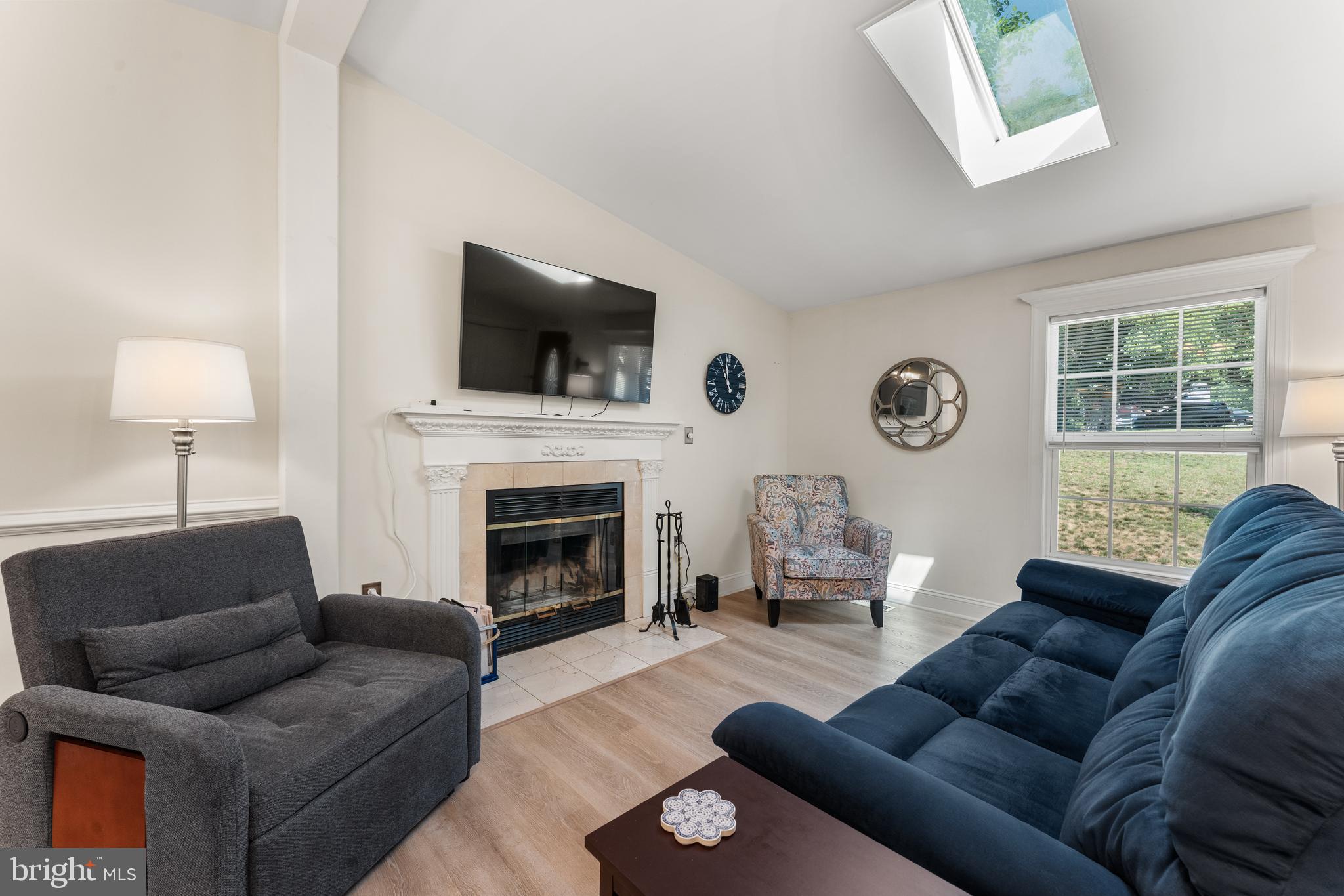 RIVERS EDGE - Residential