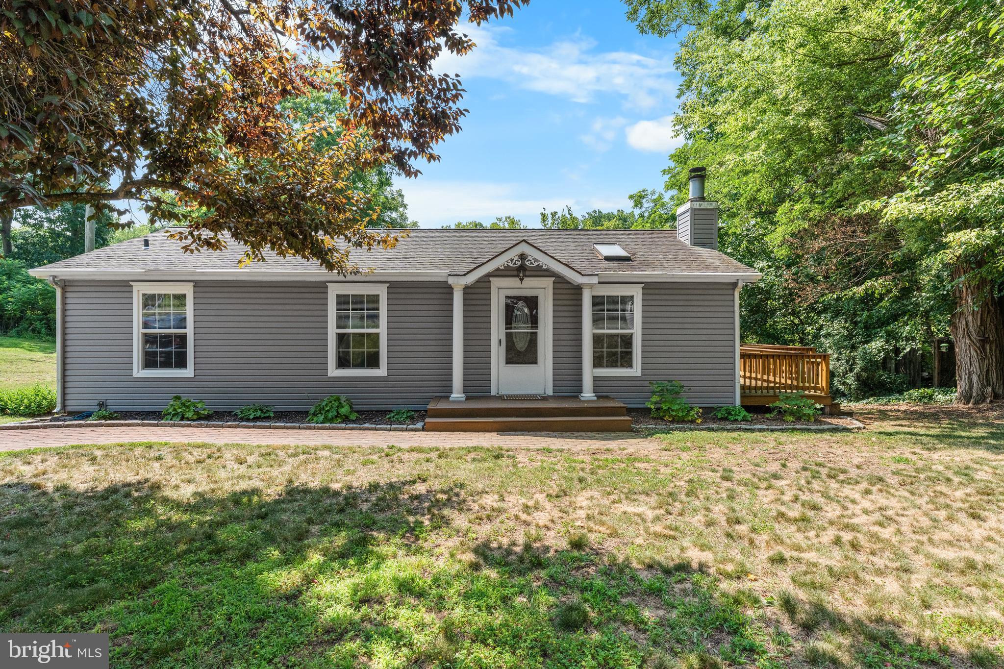RIVERS EDGE - Residential
